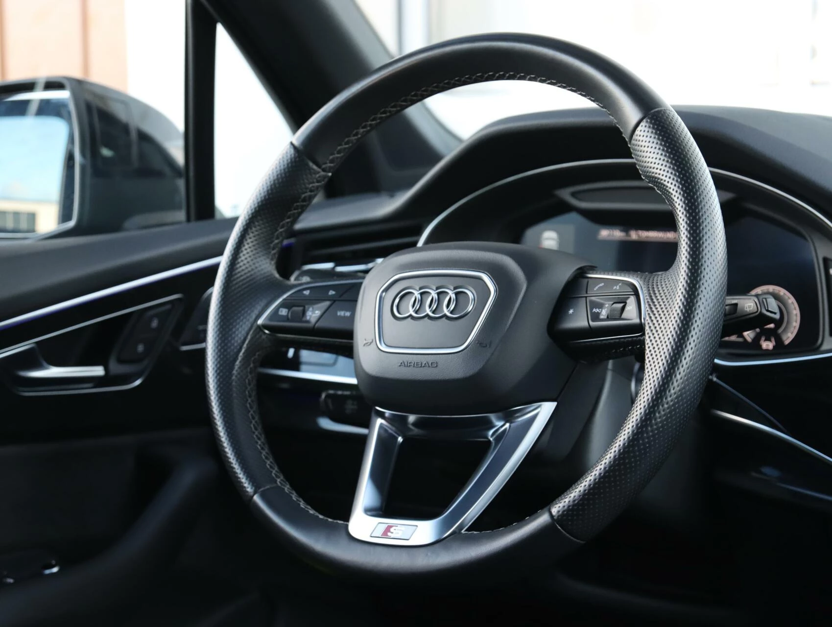 Hoofdafbeelding Audi Q7