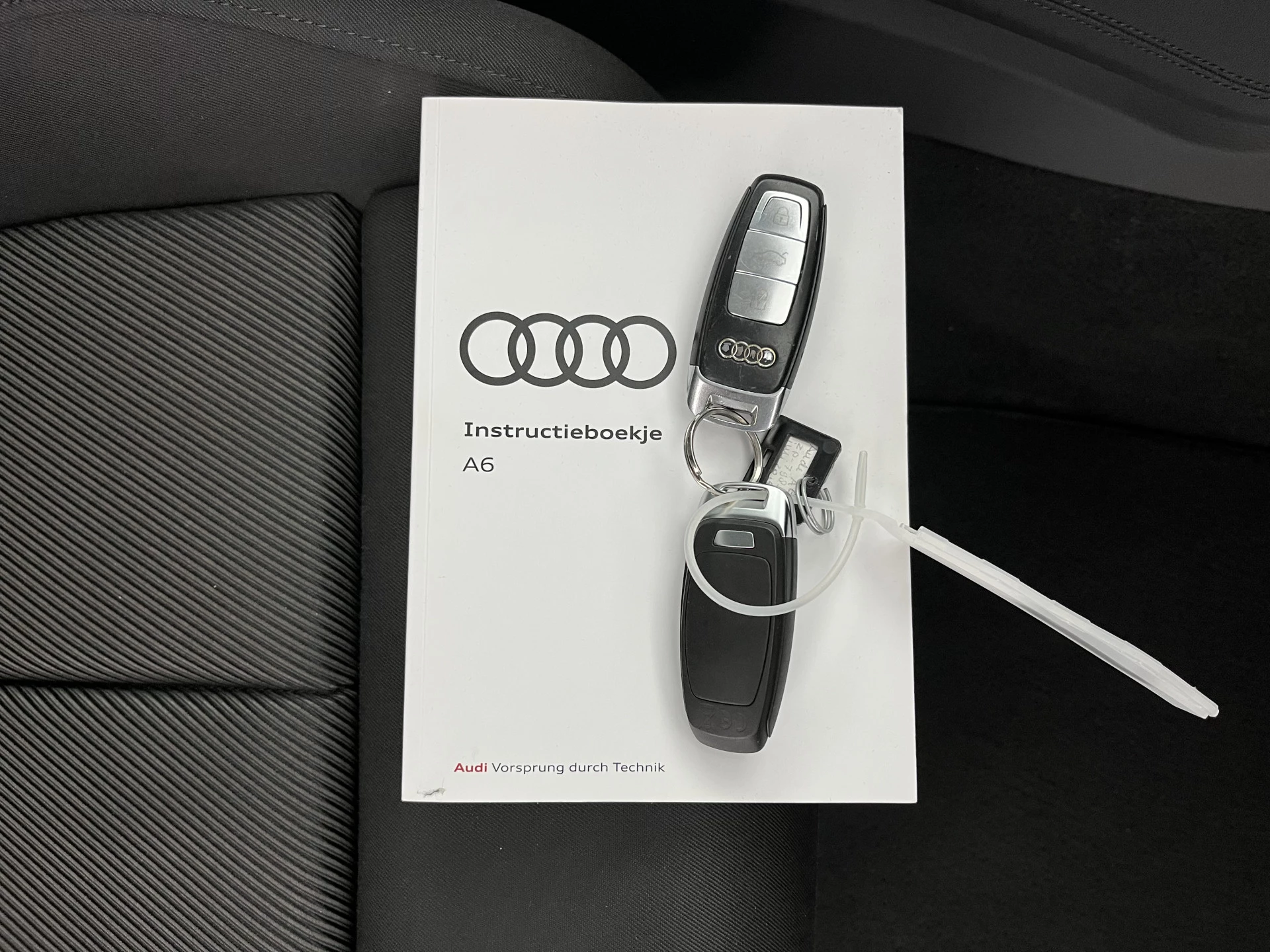 Hoofdafbeelding Audi A6