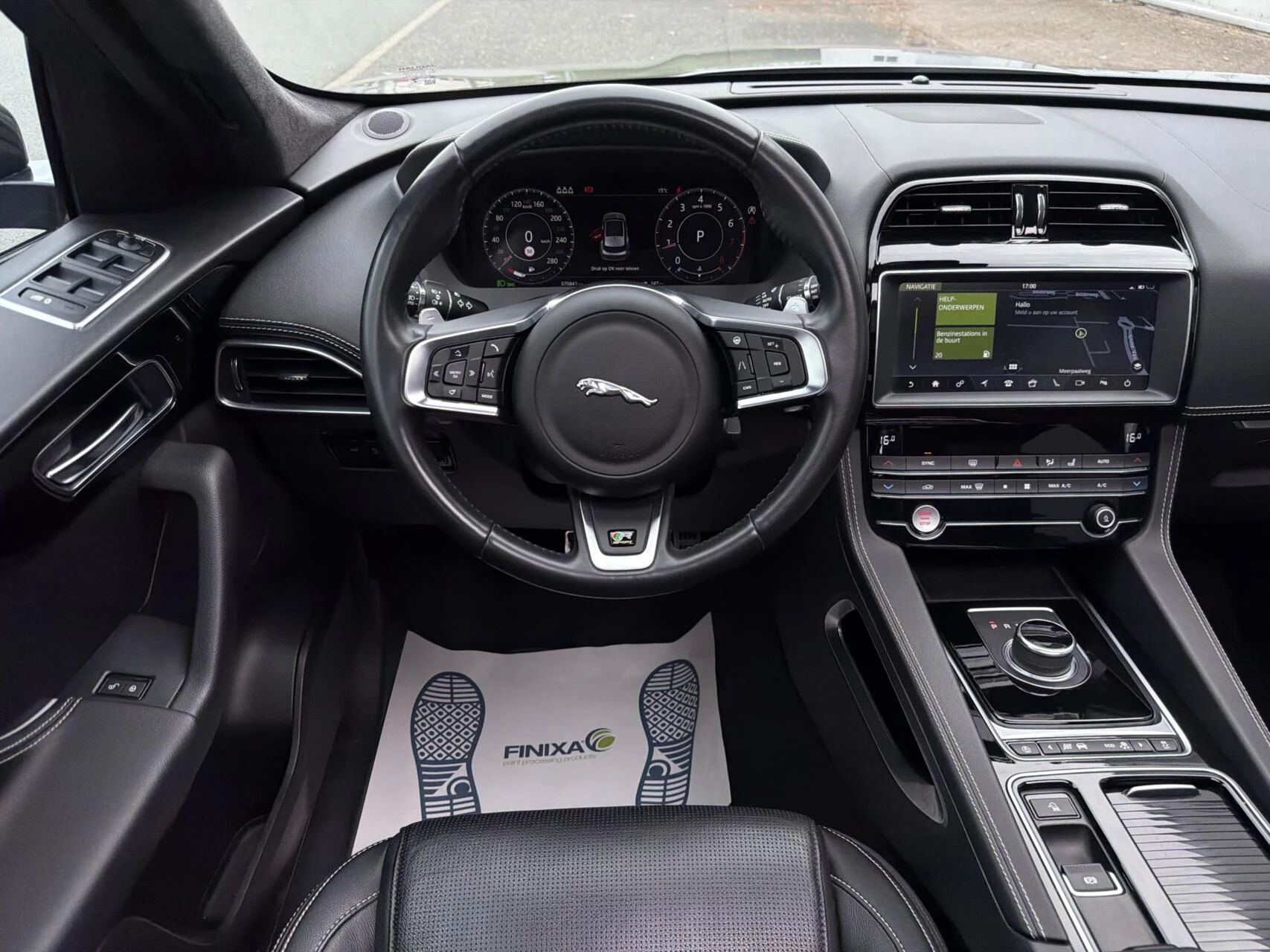 Hoofdafbeelding Jaguar F-PACE