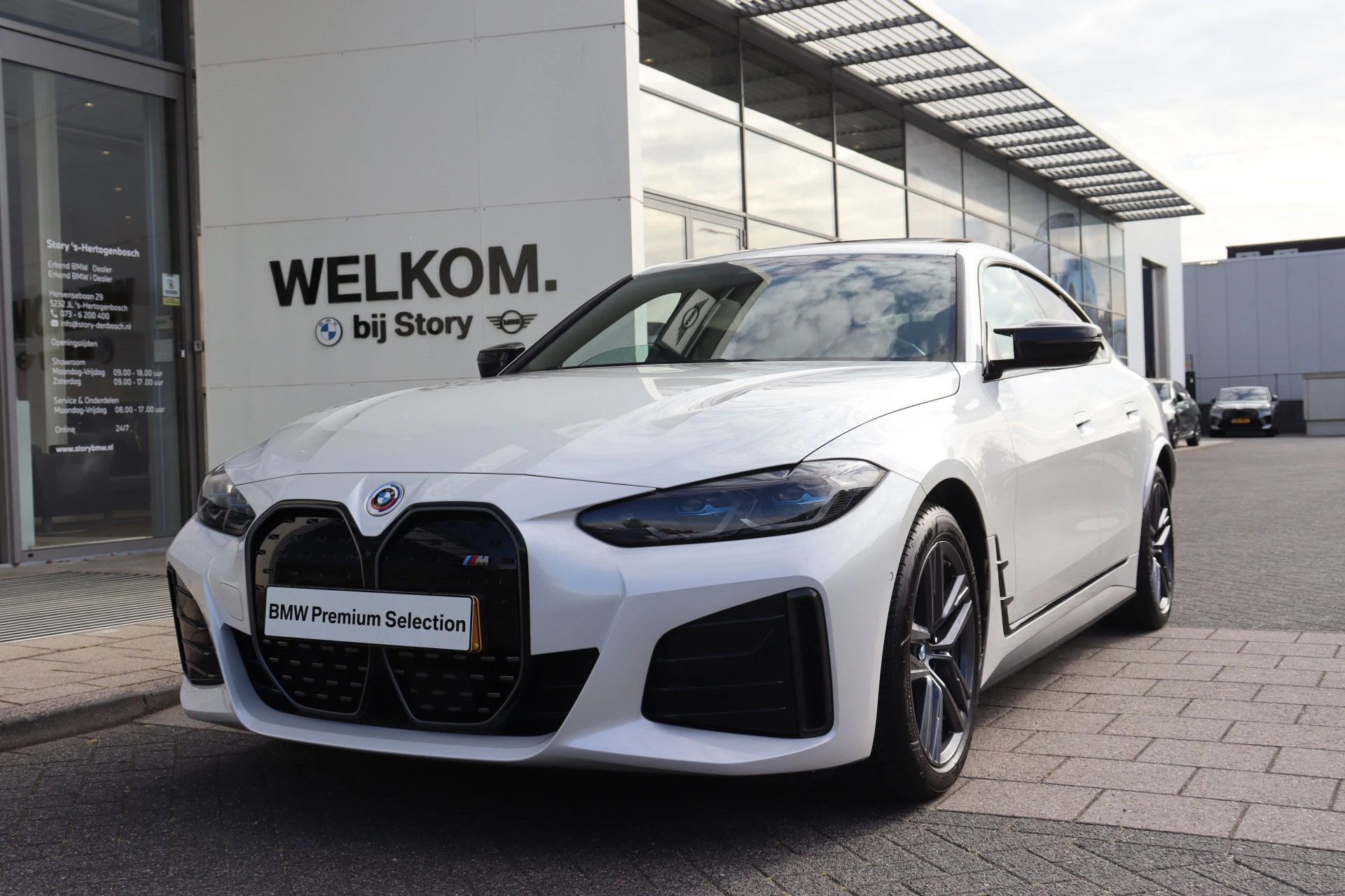 Hoofdafbeelding BMW i4