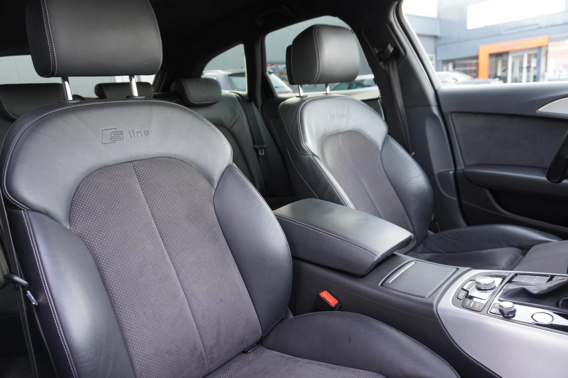 Hoofdafbeelding Audi A6