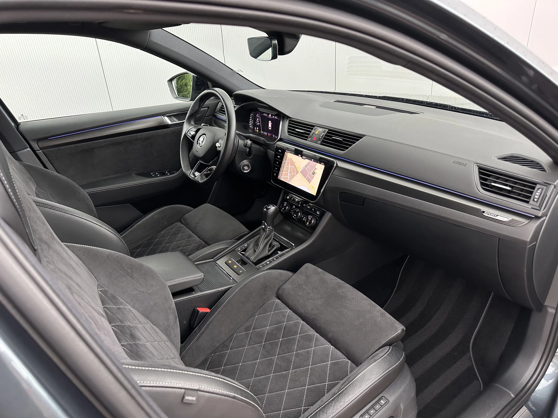 Hoofdafbeelding Škoda Superb