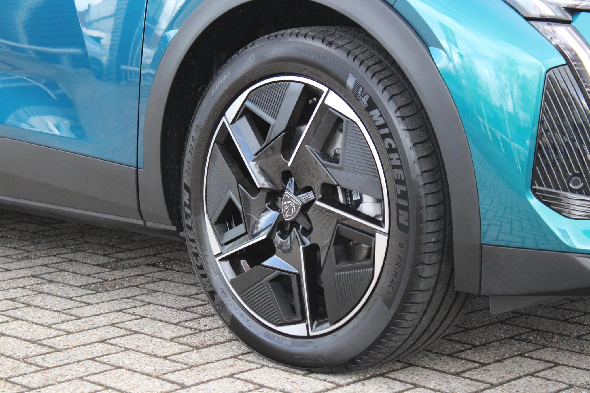 Hoofdafbeelding Peugeot 408