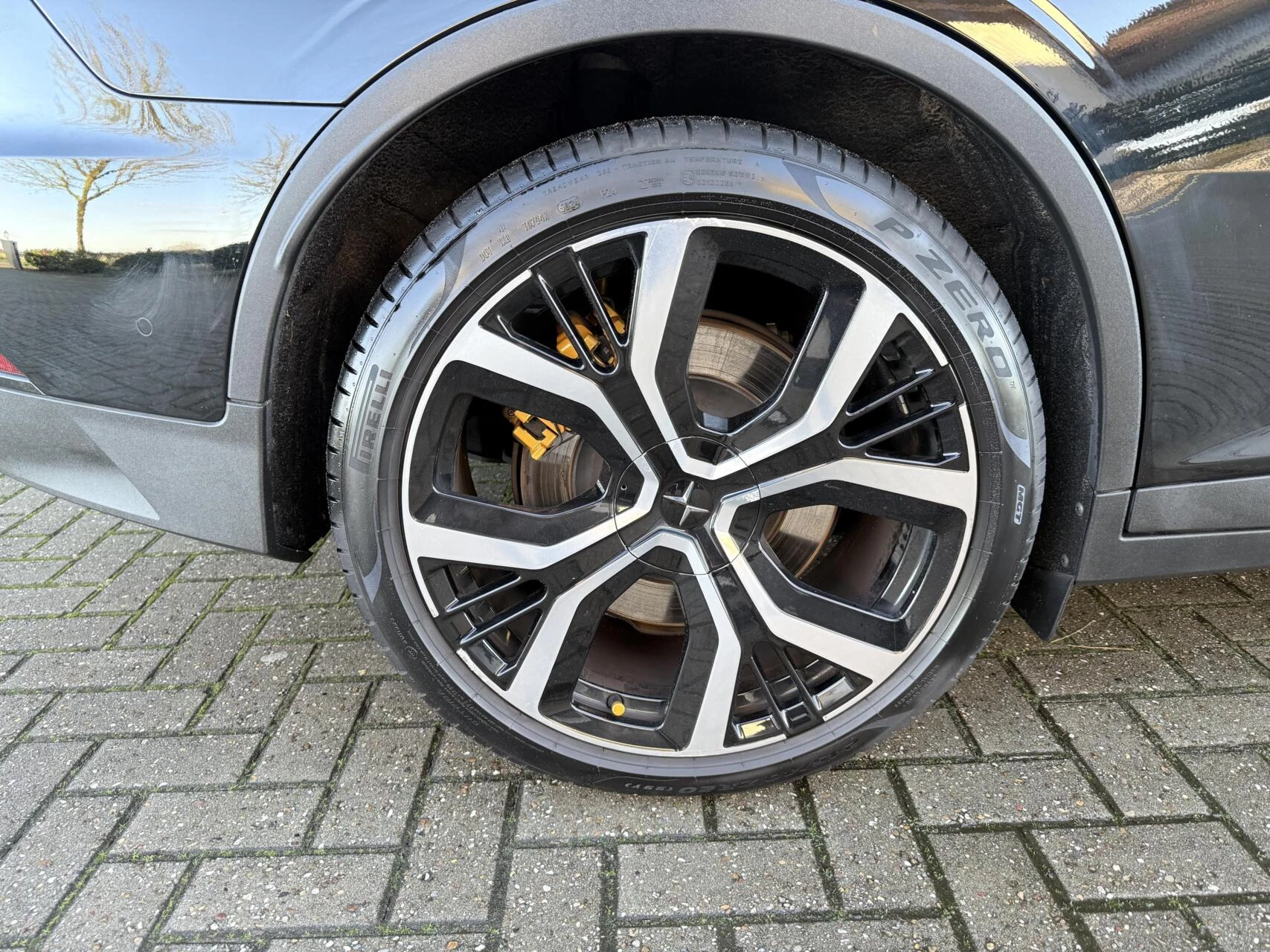 Hoofdafbeelding Polestar 2