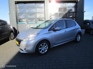 Hoofdafbeelding Peugeot 208 Peugeot 208 1.2 PureTech Style Pack Plus 109dkm! Navi Cruise Climate