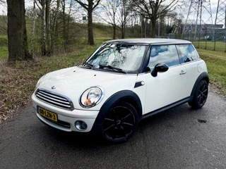 Mini Cooper 1.6 Clima / Navi / Leder / NAP ✅