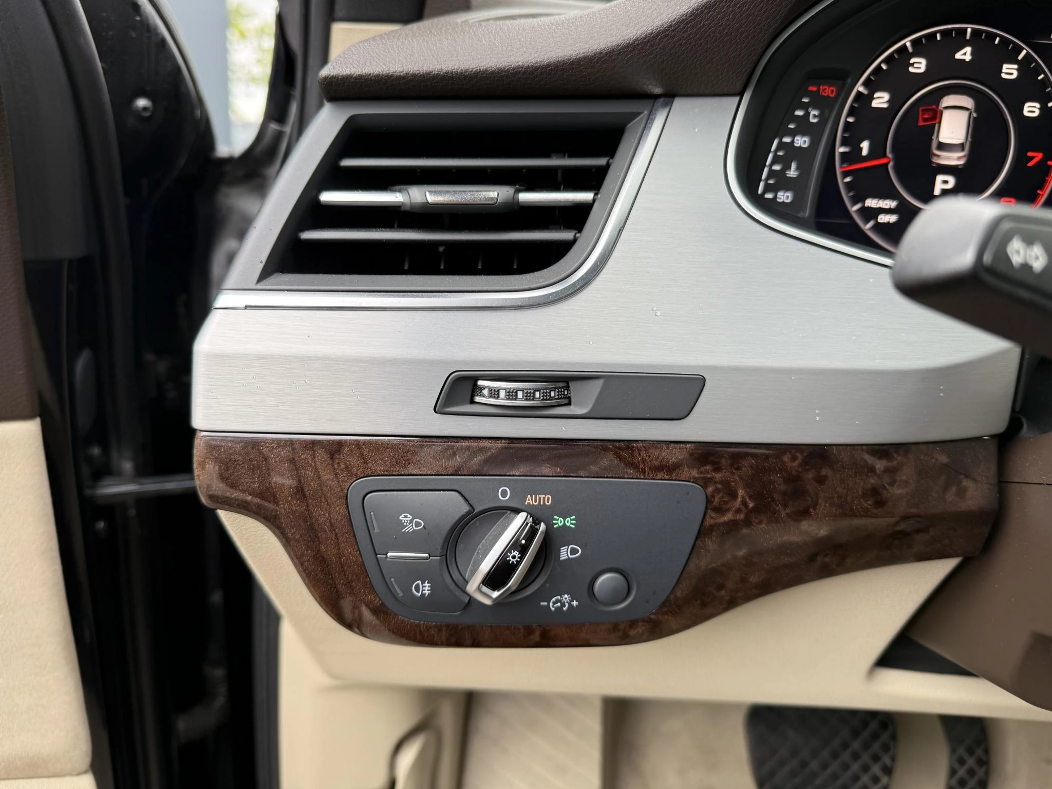 Hoofdafbeelding Audi Q7