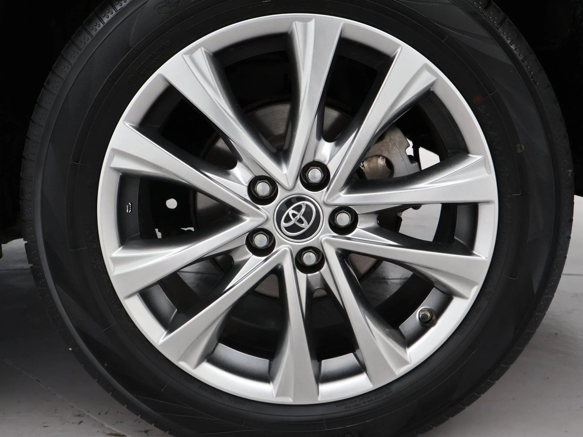 Hoofdafbeelding Toyota RAV4