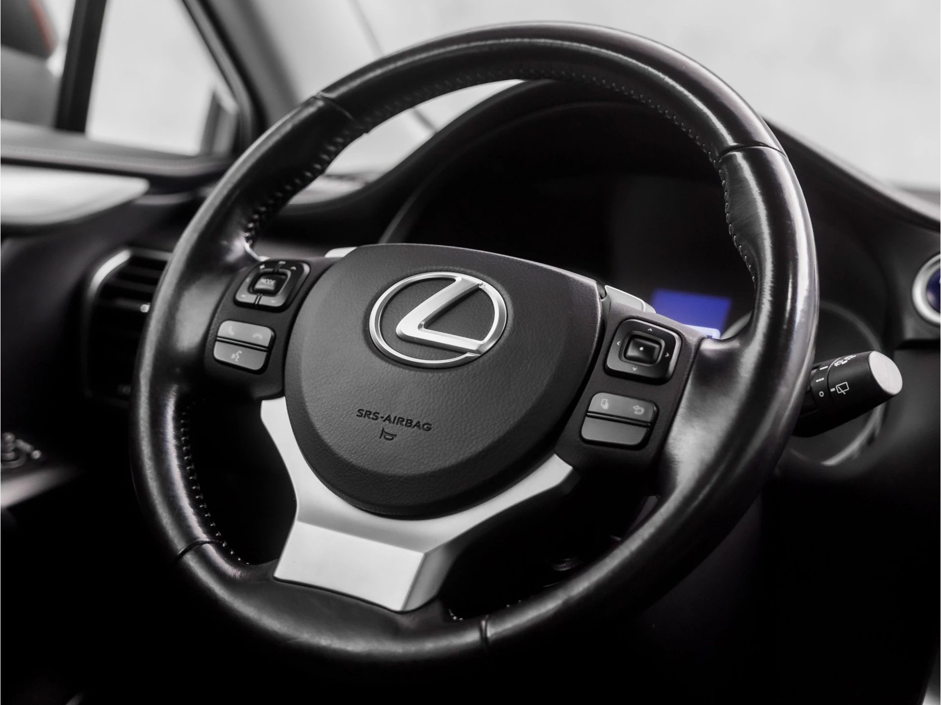 Hoofdafbeelding Lexus NX