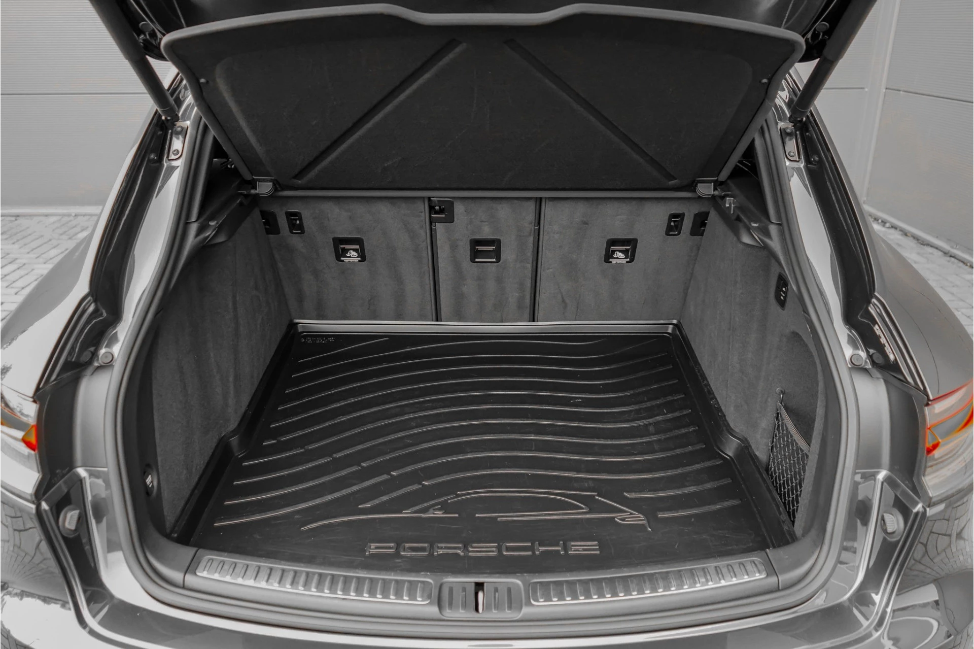 Hoofdafbeelding Porsche Macan