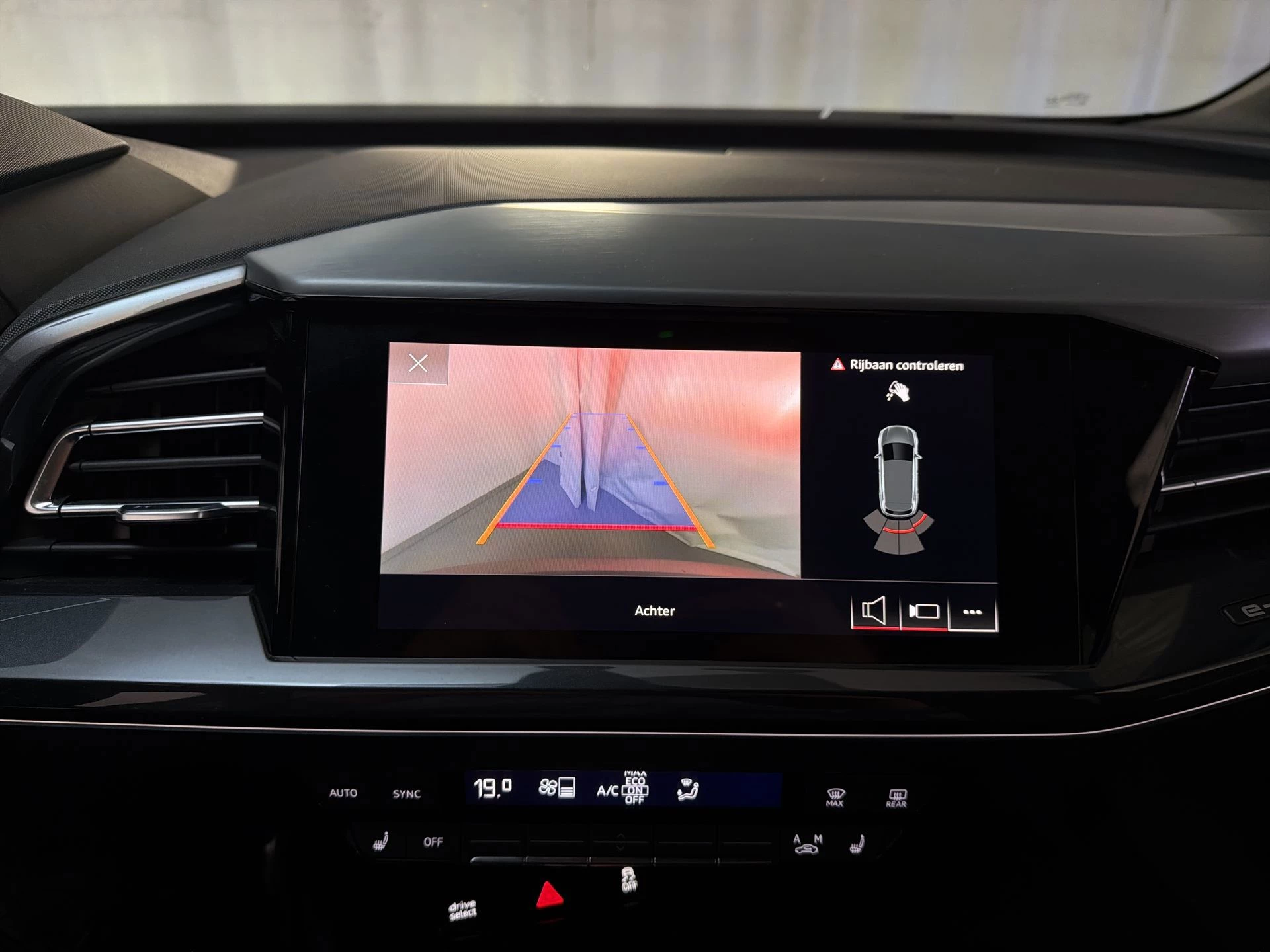 Hoofdafbeelding Audi Q4 e-tron