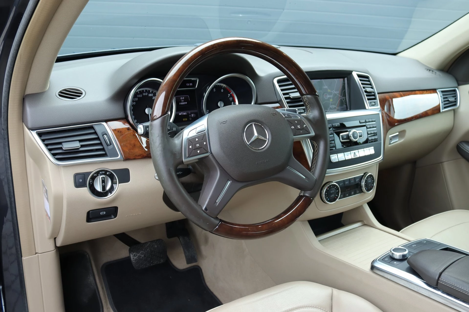 Hoofdafbeelding Mercedes-Benz M-Klasse