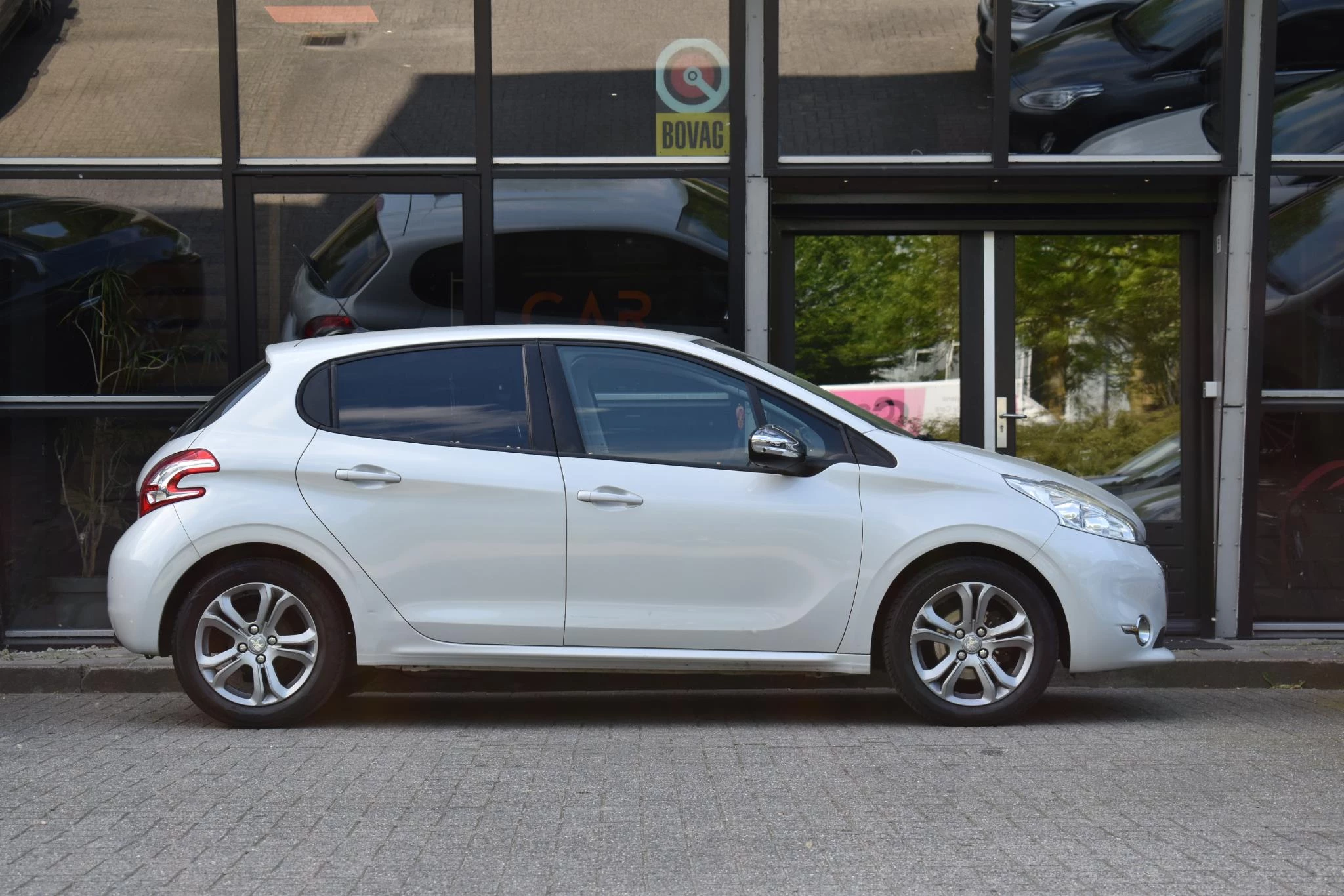 Hoofdafbeelding Peugeot 208