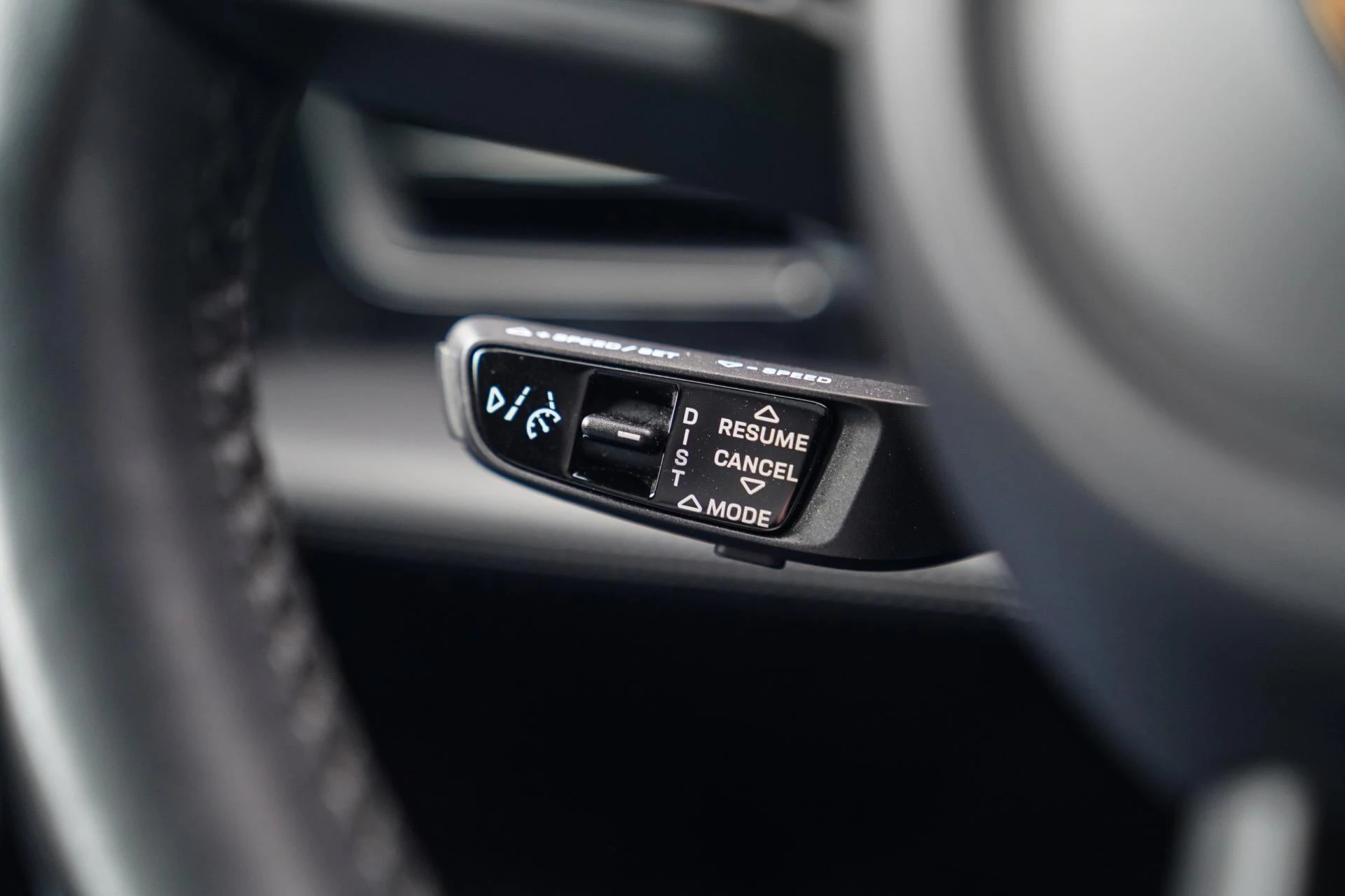 Hoofdafbeelding Porsche Taycan