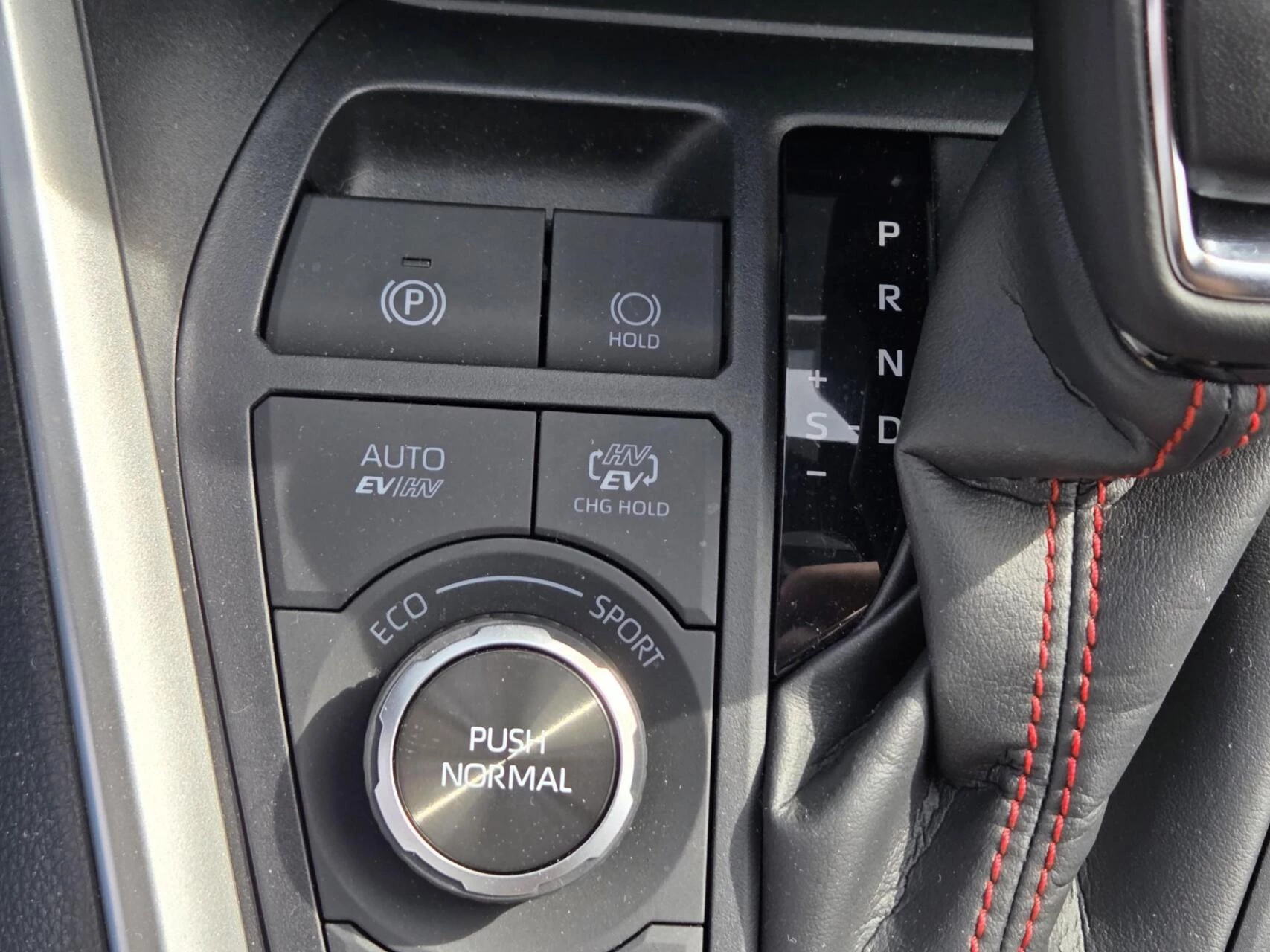 Hoofdafbeelding Suzuki Across