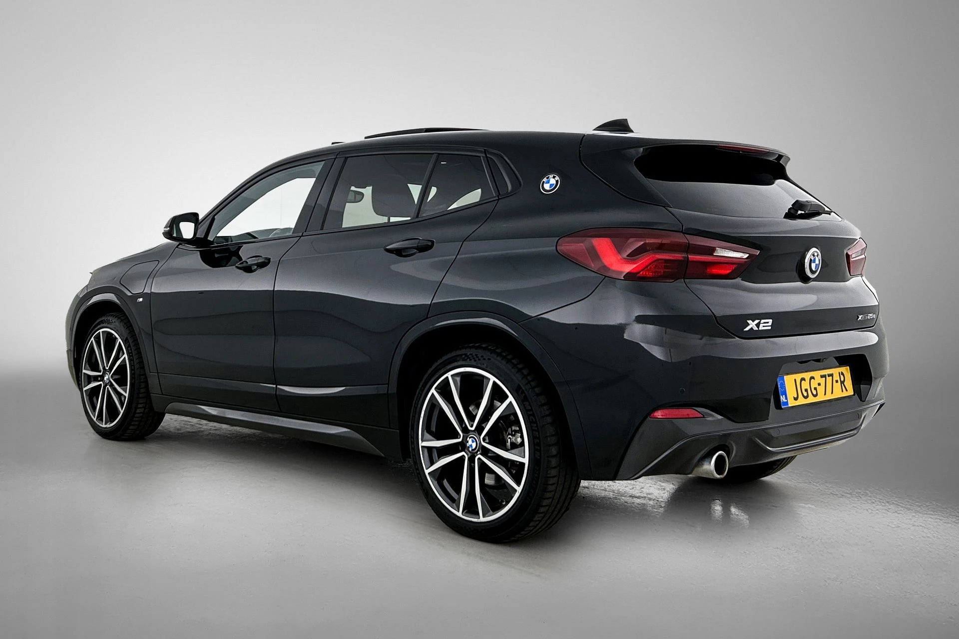 Hoofdafbeelding BMW X2