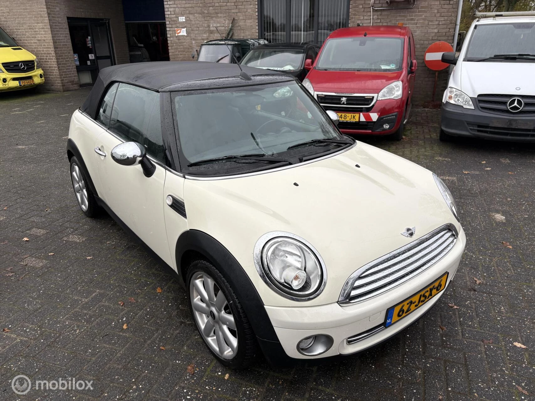 Hoofdafbeelding MINI Cooper Cabrio