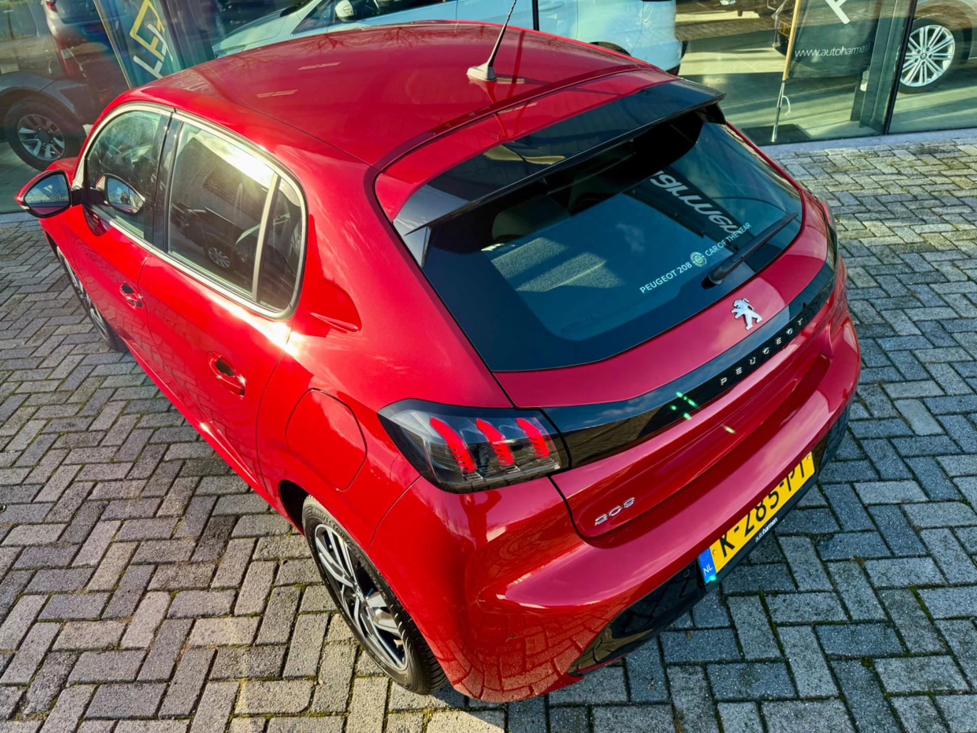 Hoofdafbeelding Peugeot 208