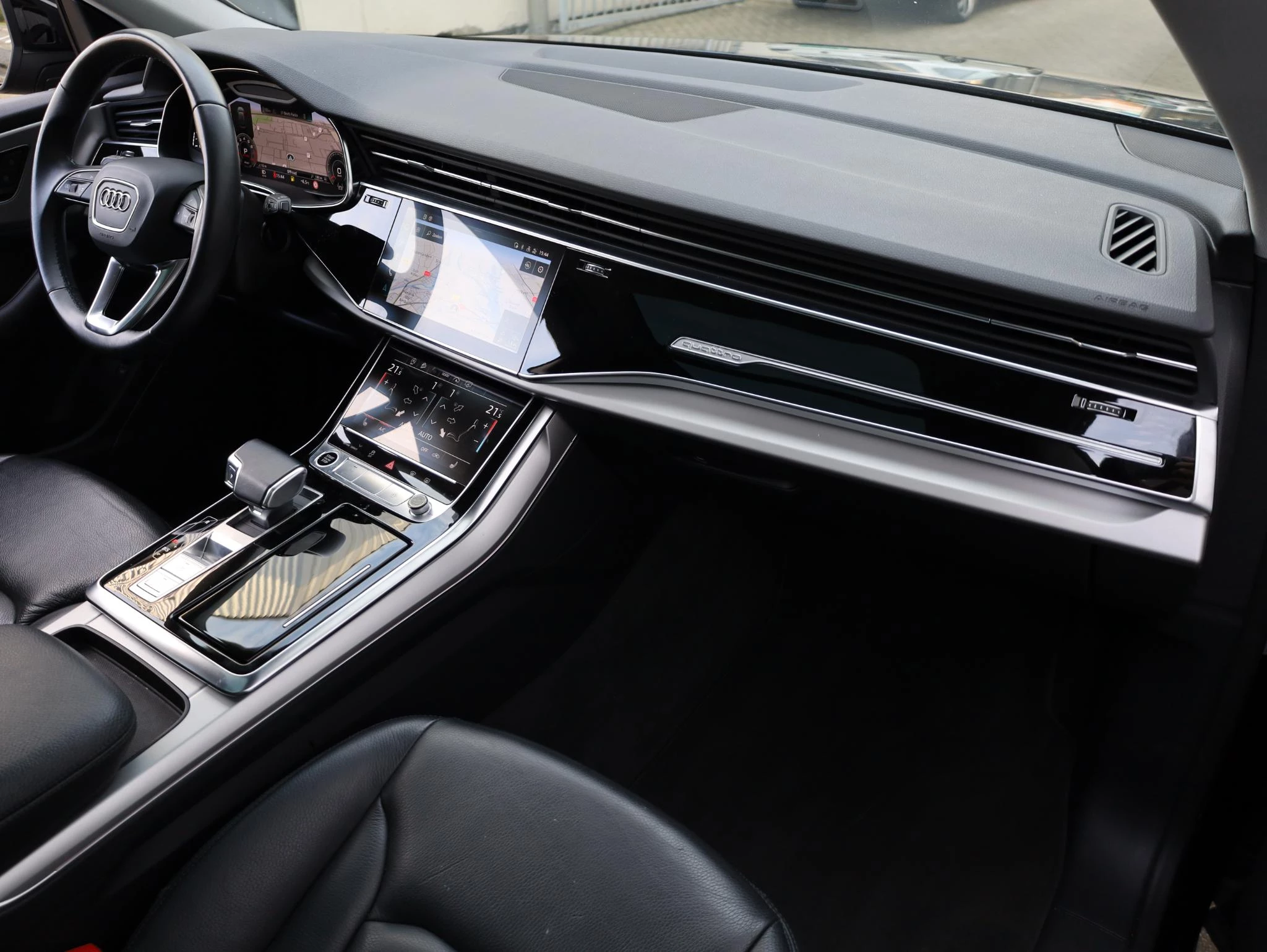 Hoofdafbeelding Audi Q8