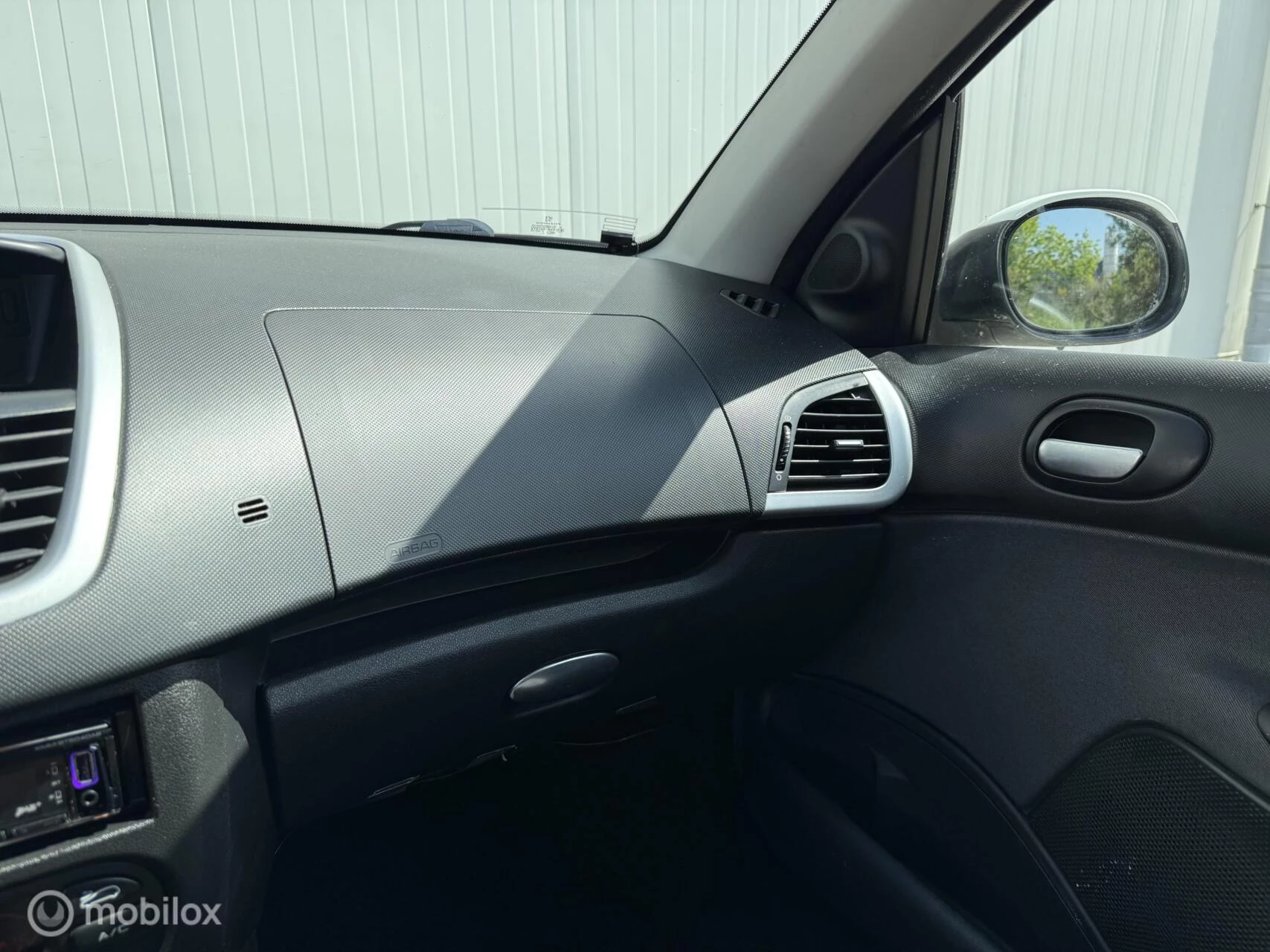 Hoofdafbeelding Peugeot 206