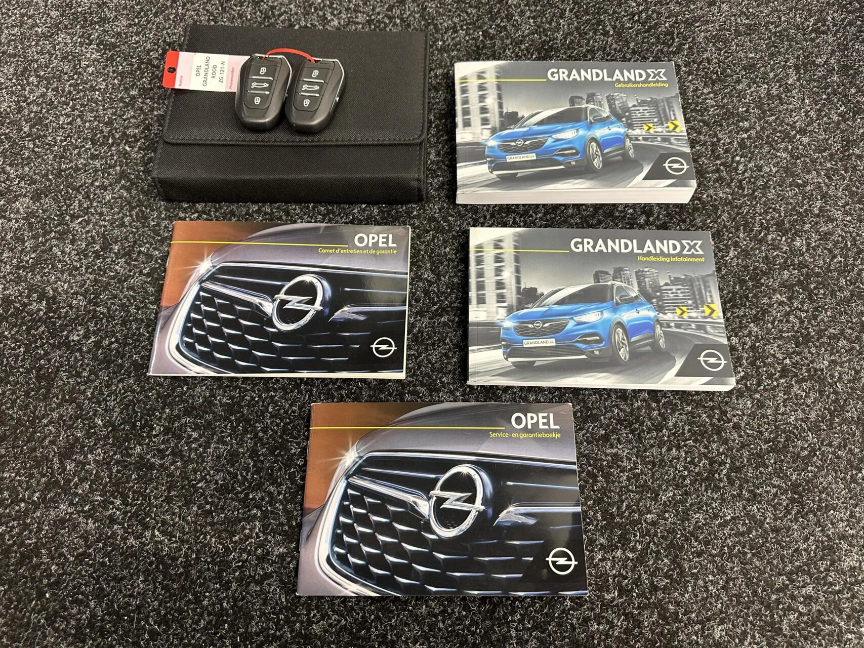 Hoofdafbeelding Opel Grandland X