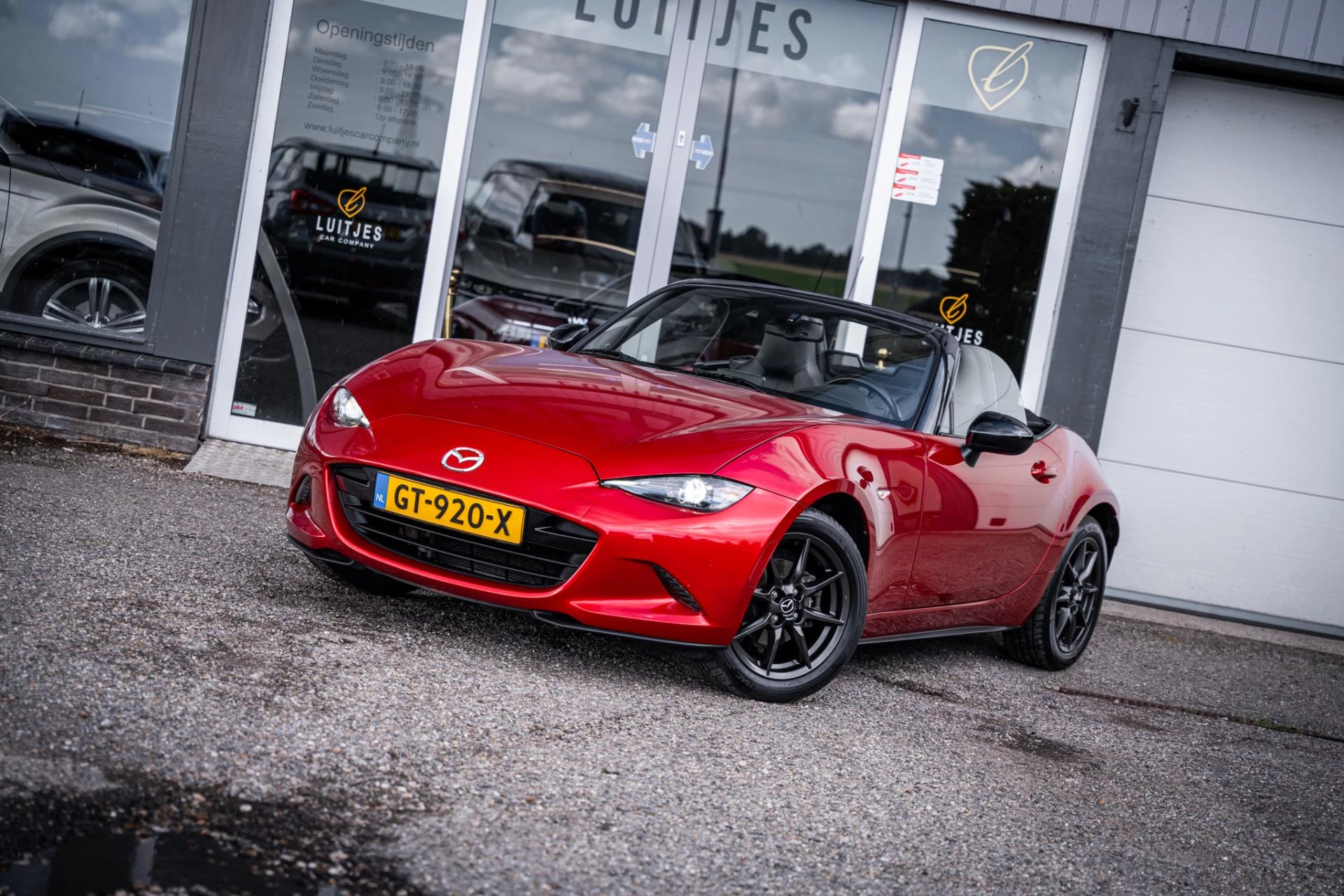 Hoofdafbeelding Mazda MX-5