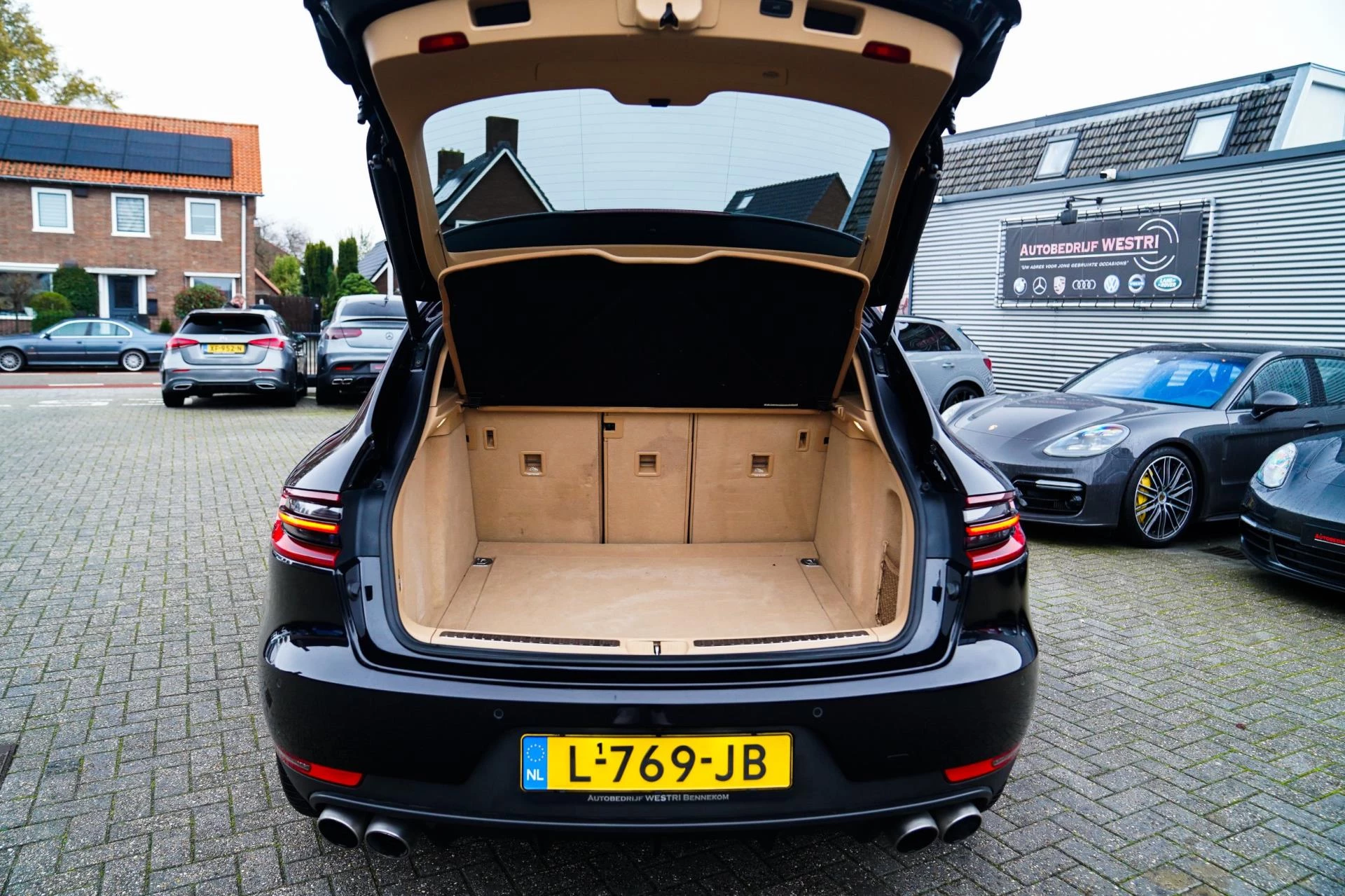 Hoofdafbeelding Porsche Macan