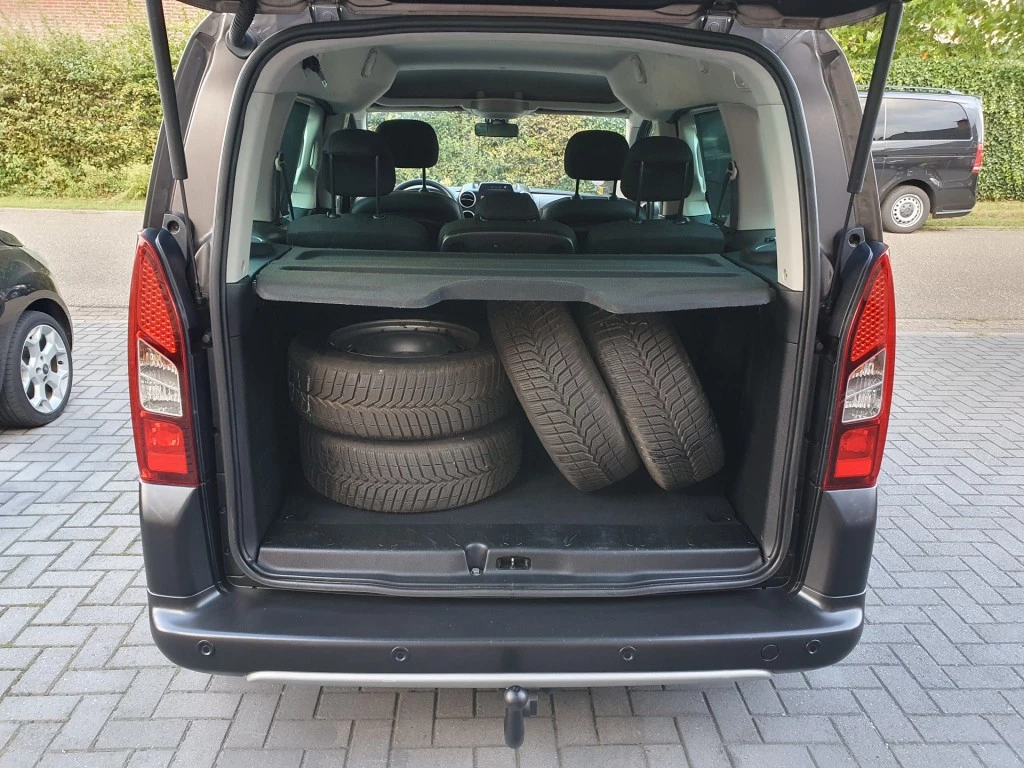 Hoofdafbeelding Peugeot Partner