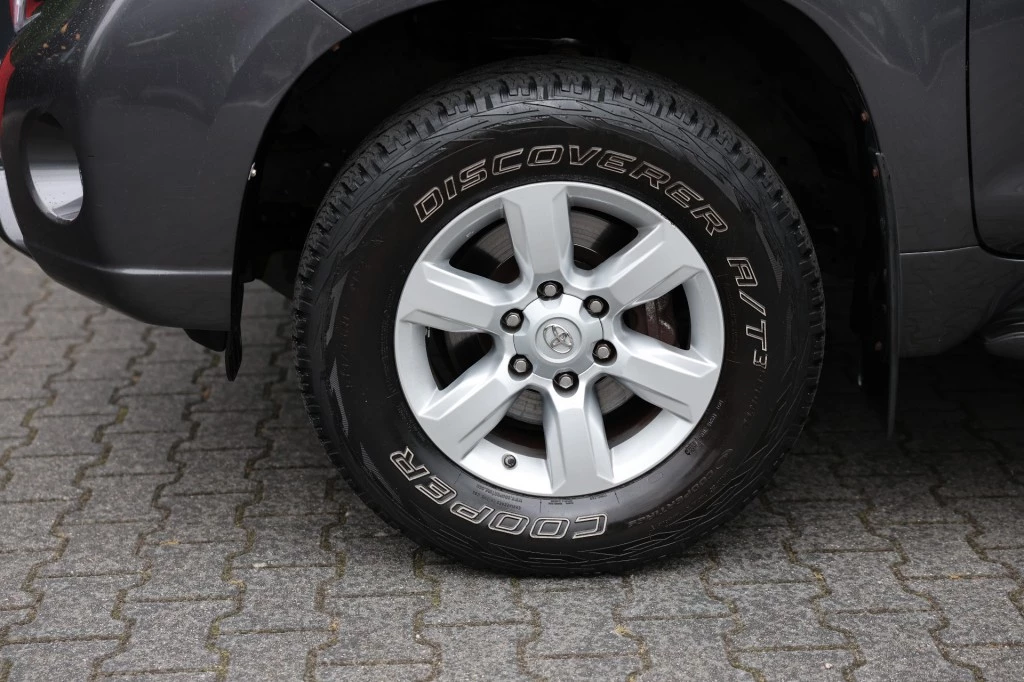 Hoofdafbeelding Toyota Land Cruiser