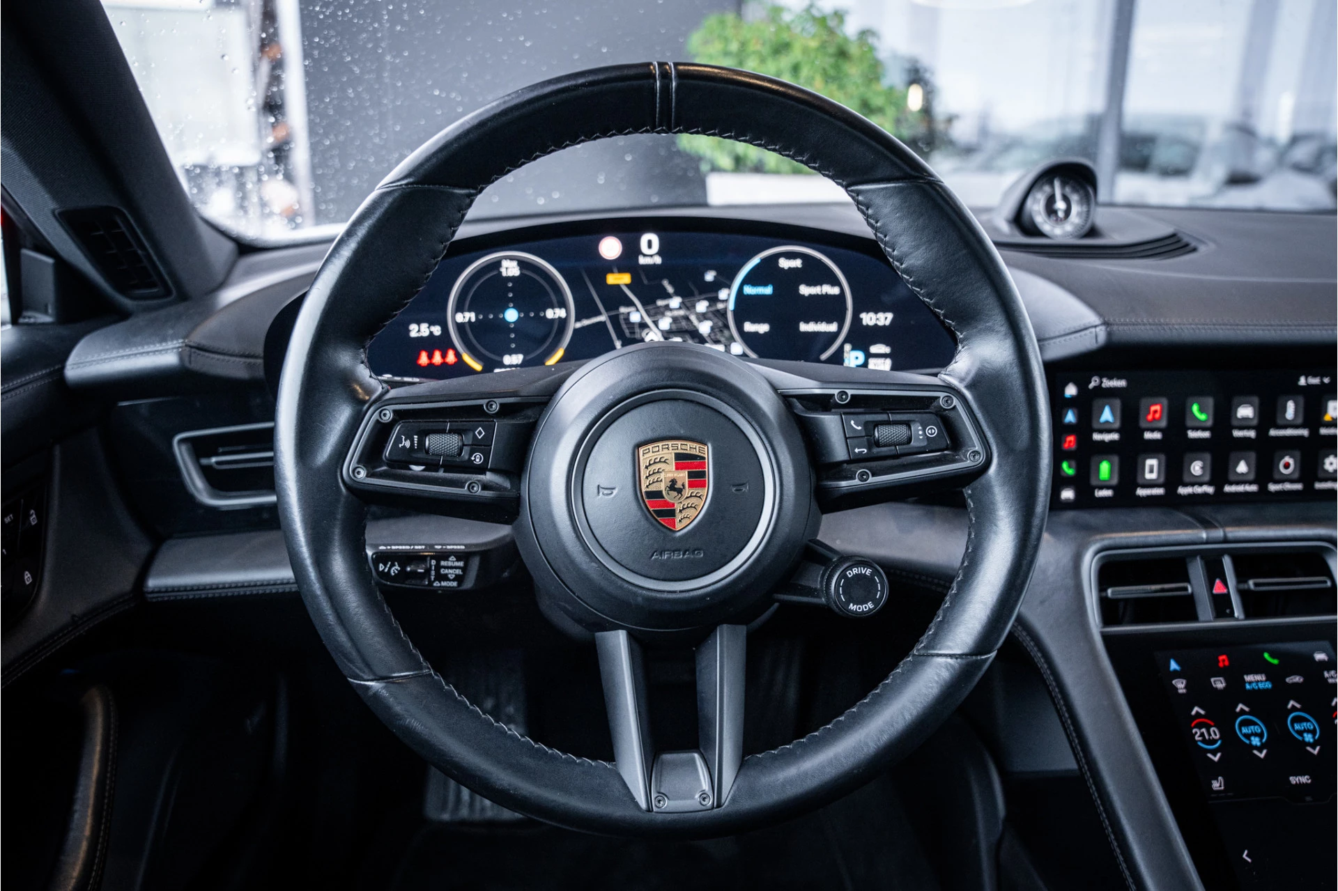 Hoofdafbeelding Porsche Taycan