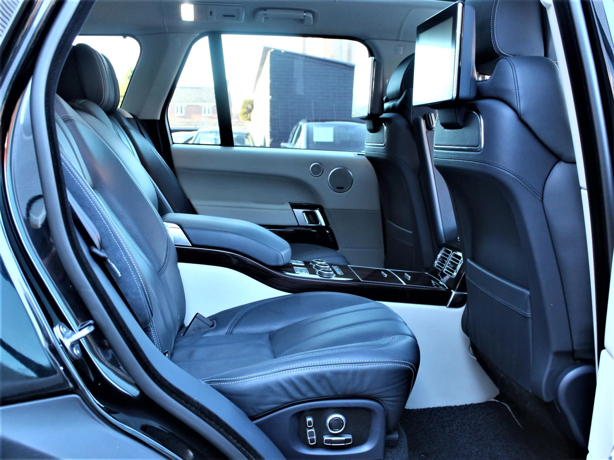 Hoofdafbeelding Land Rover Range Rover