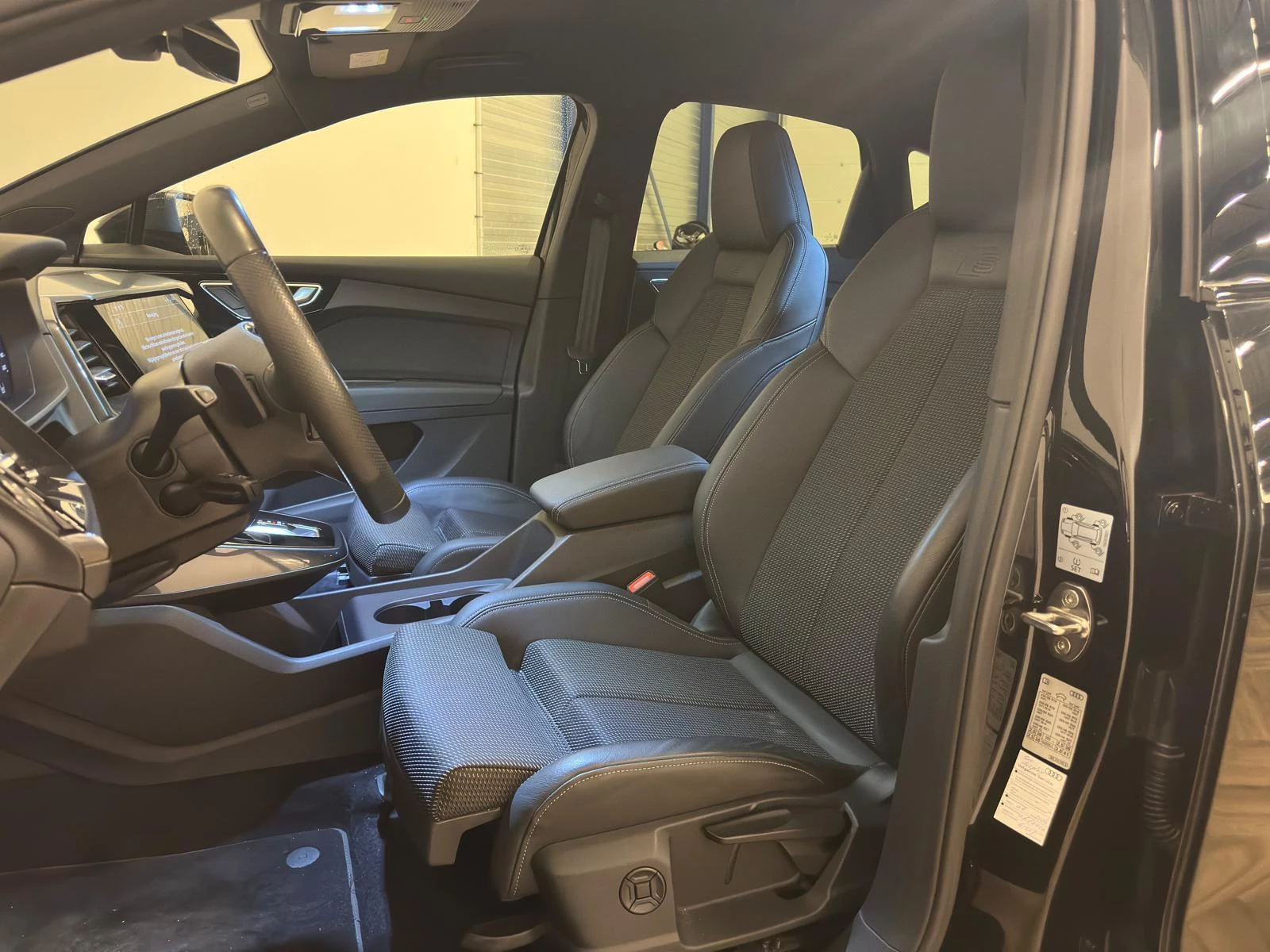 Hoofdafbeelding Audi Q4 e-tron