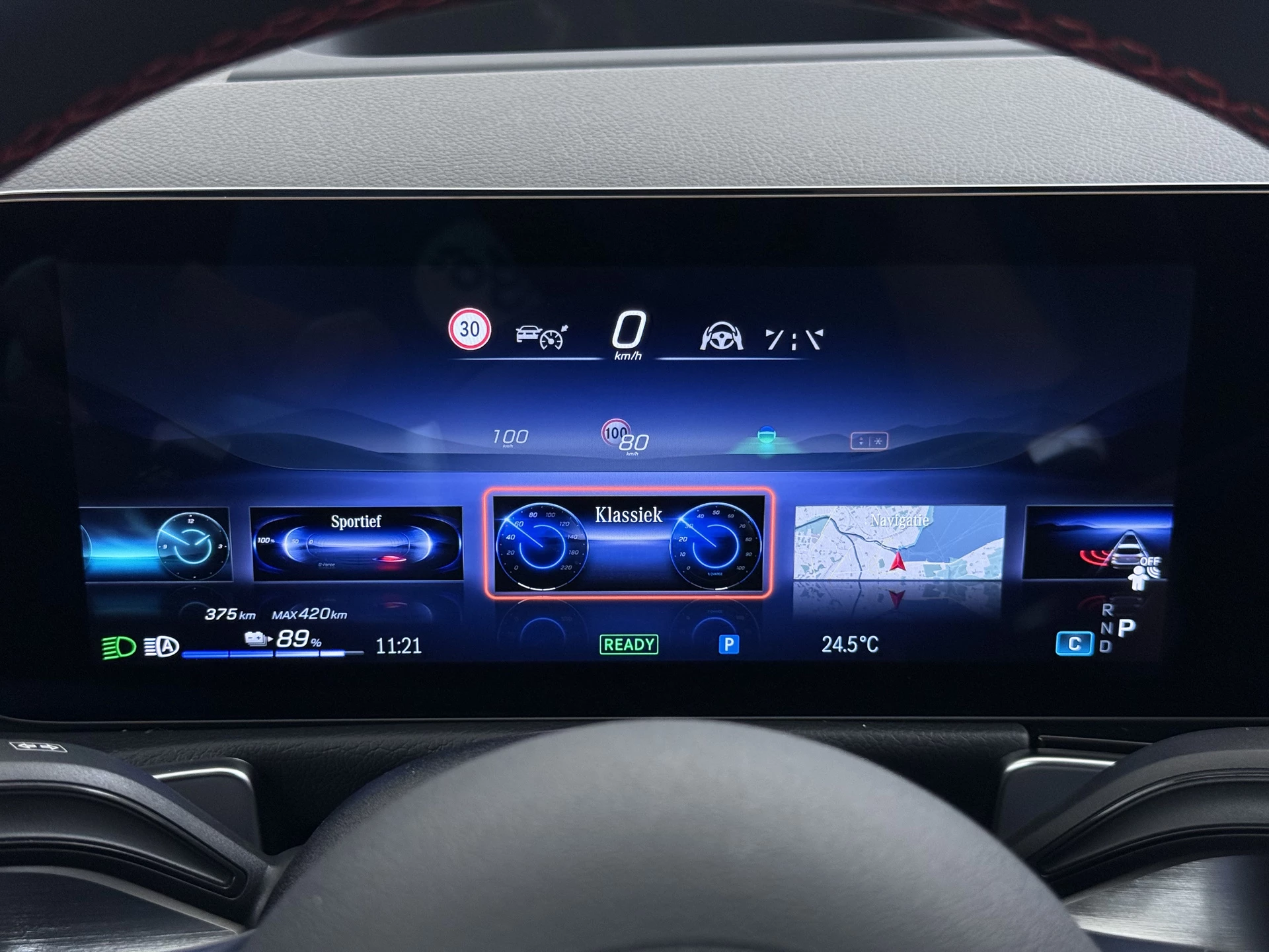 Hoofdafbeelding Mercedes-Benz EQB