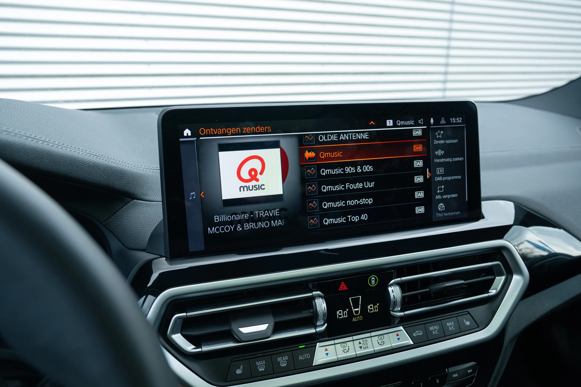 Hoofdafbeelding BMW iX3