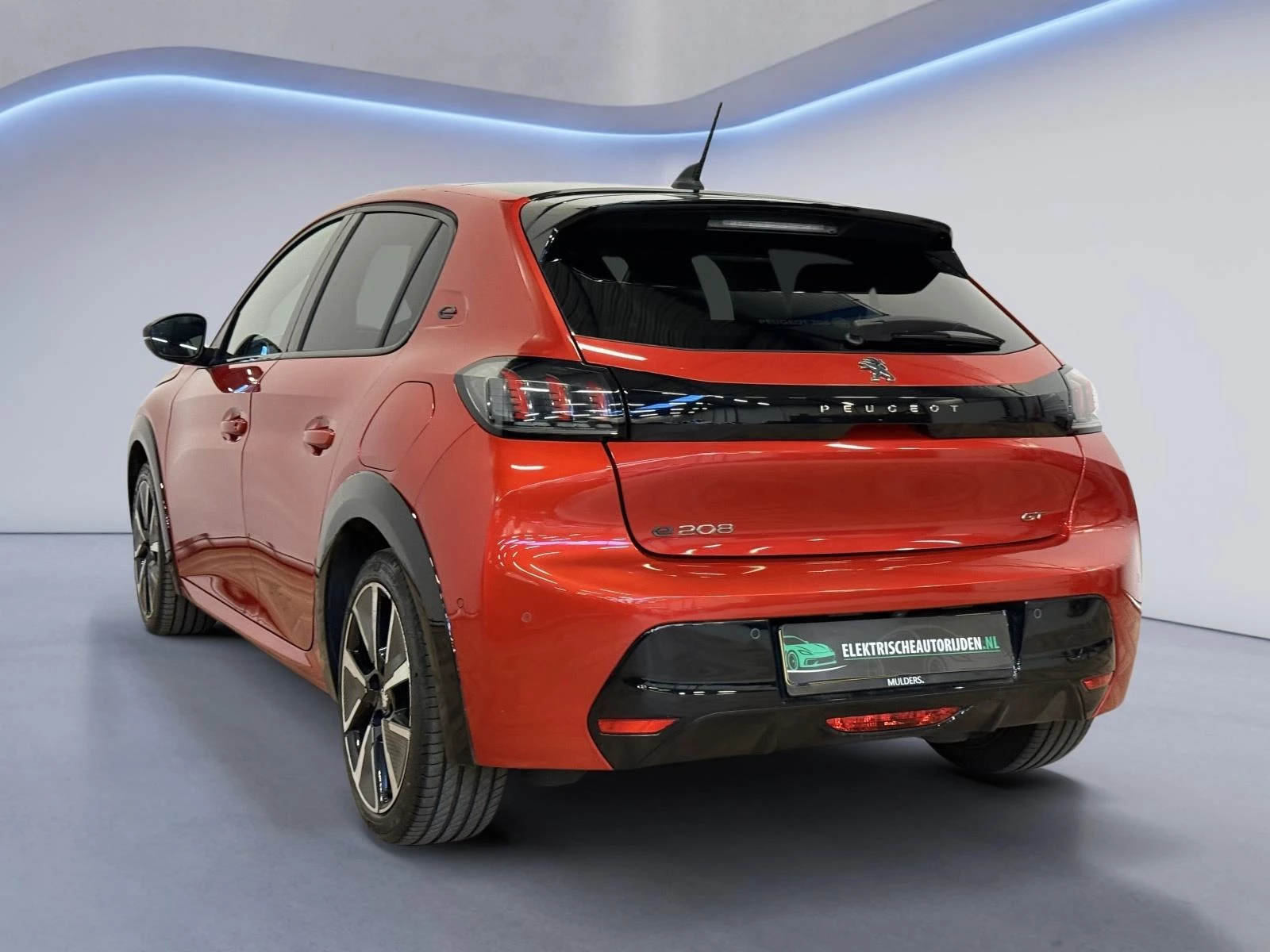 Hoofdafbeelding Peugeot e-208