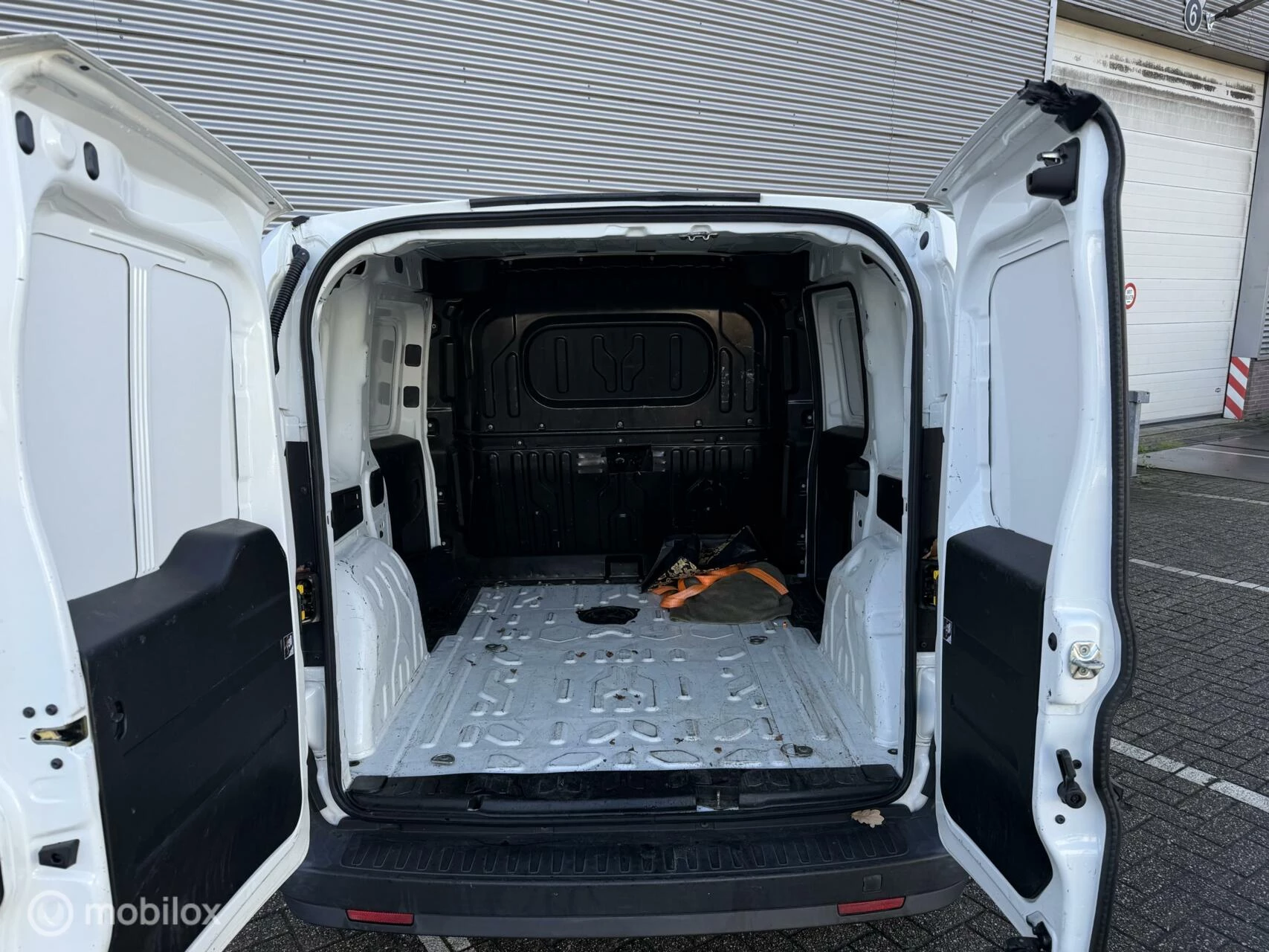 Hoofdafbeelding Opel Combo