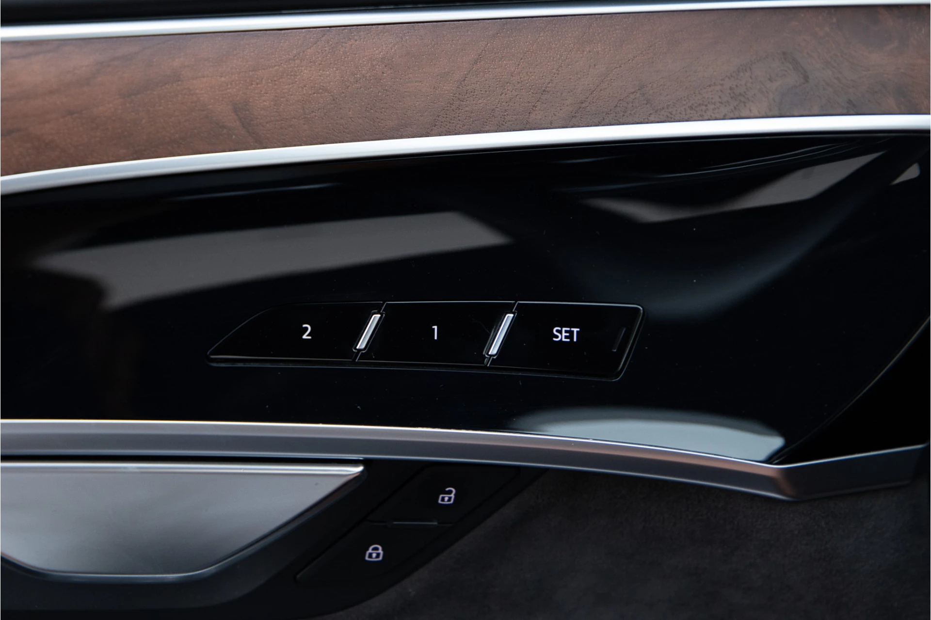 Hoofdafbeelding Audi A8