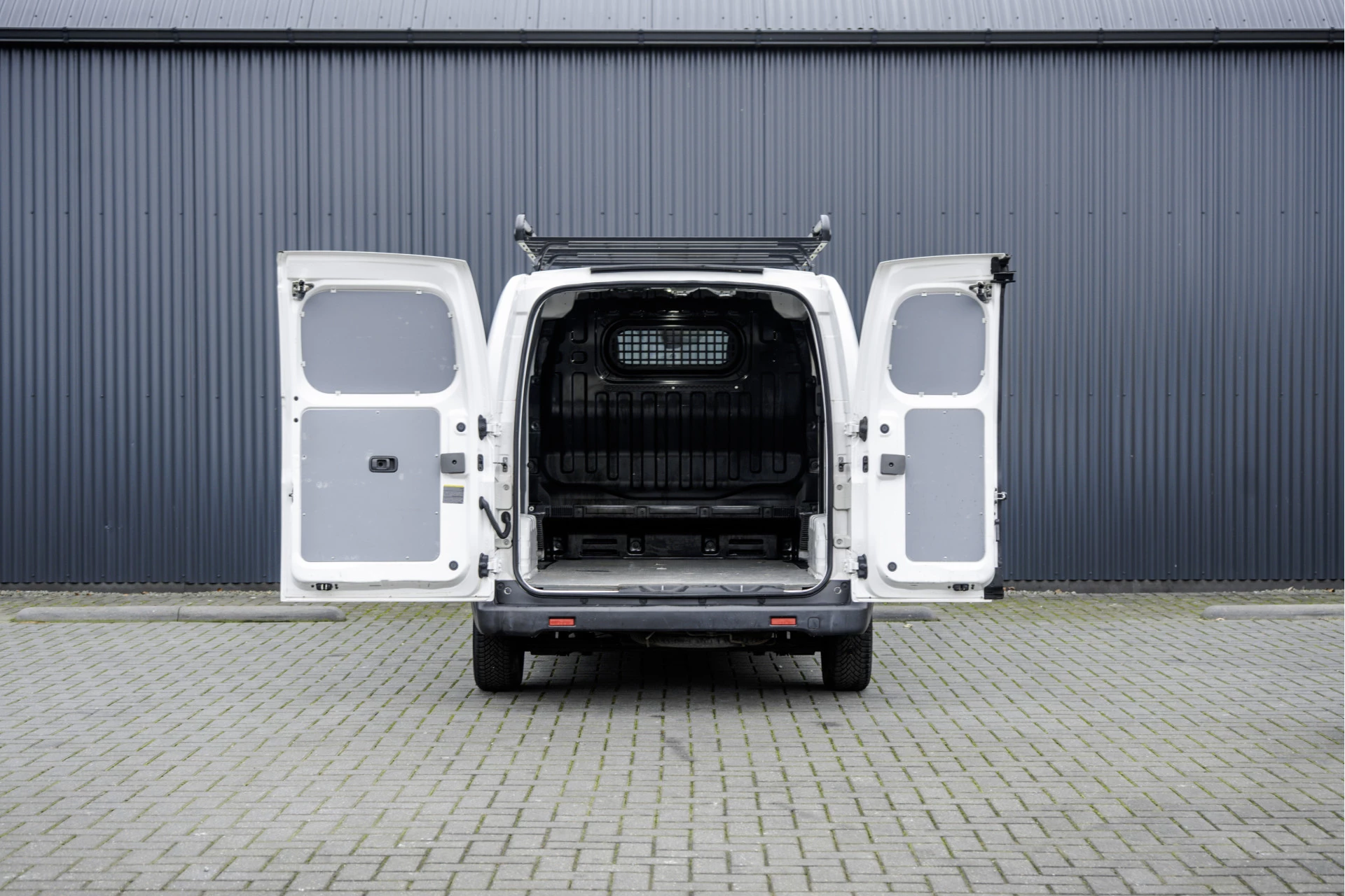 Hoofdafbeelding Nissan e-NV200