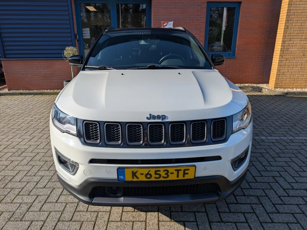 Hoofdafbeelding Jeep Compass