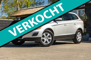 Volvo XC60 2.0 T5 Momentum I Nap I 17 inch I trekhaak I