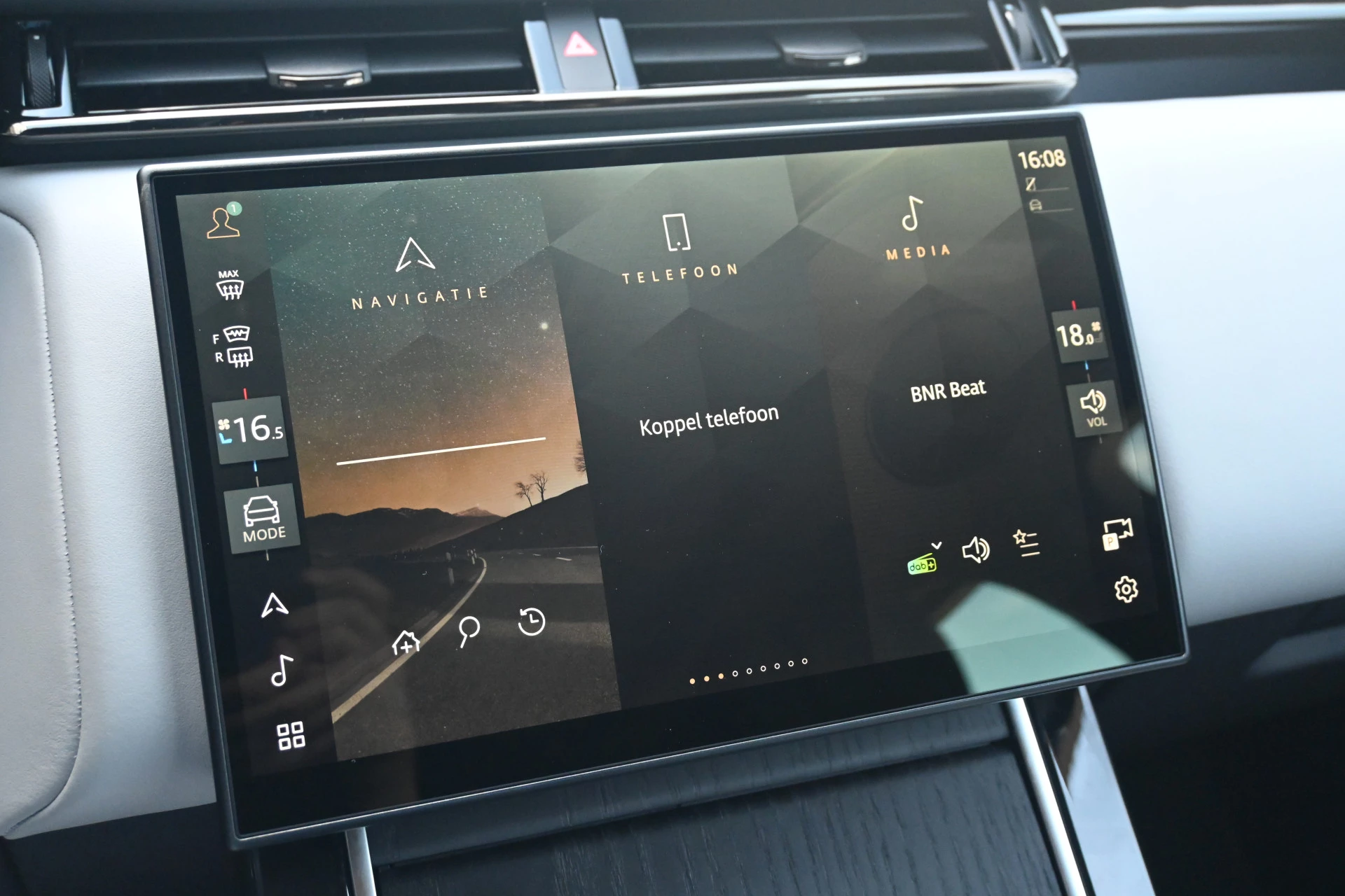Hoofdafbeelding Land Rover Range Rover Velar