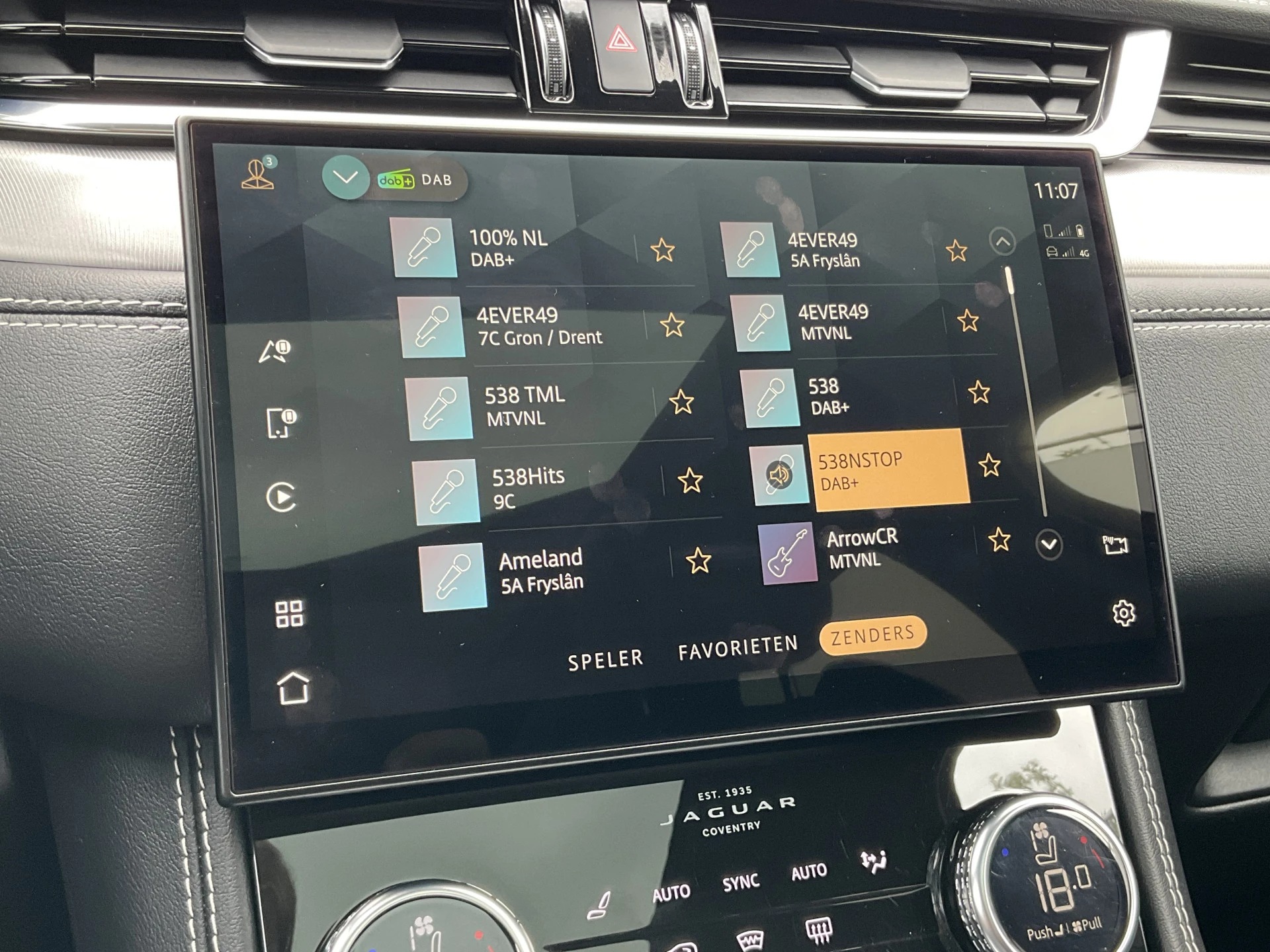 Hoofdafbeelding Jaguar F-PACE
