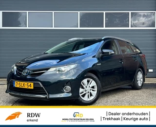 Toyota Auris 1.8 HYBRID ASPIRATION / Dealer oh. / Trekhaak /