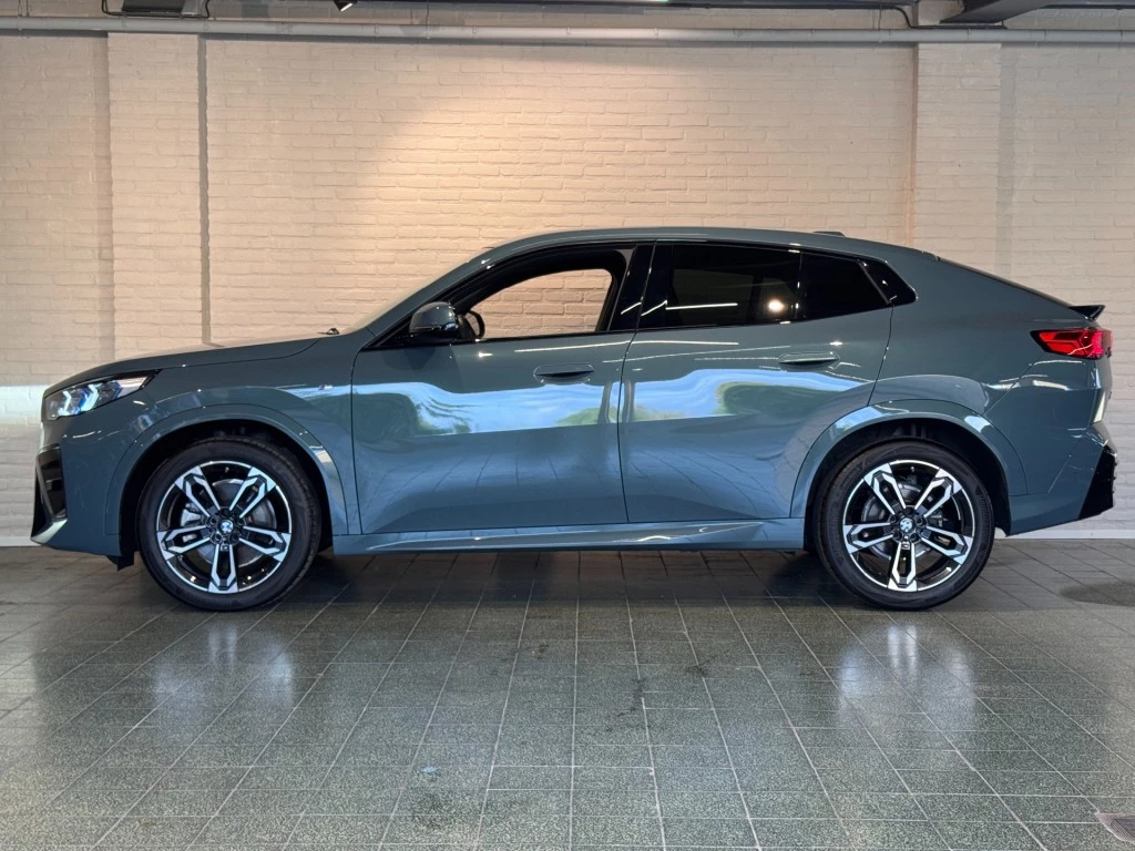Hoofdafbeelding BMW X2
