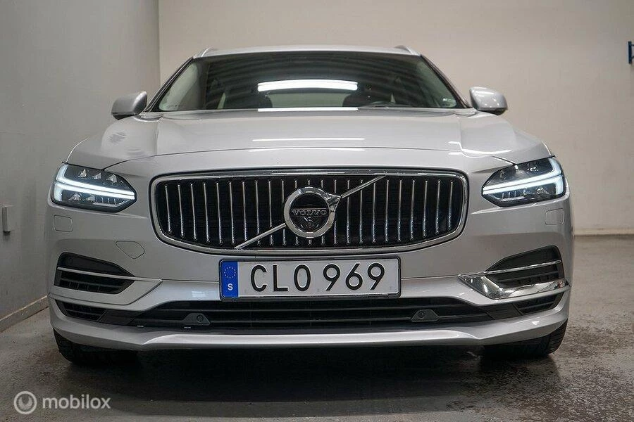 Hoofdafbeelding Volvo V90