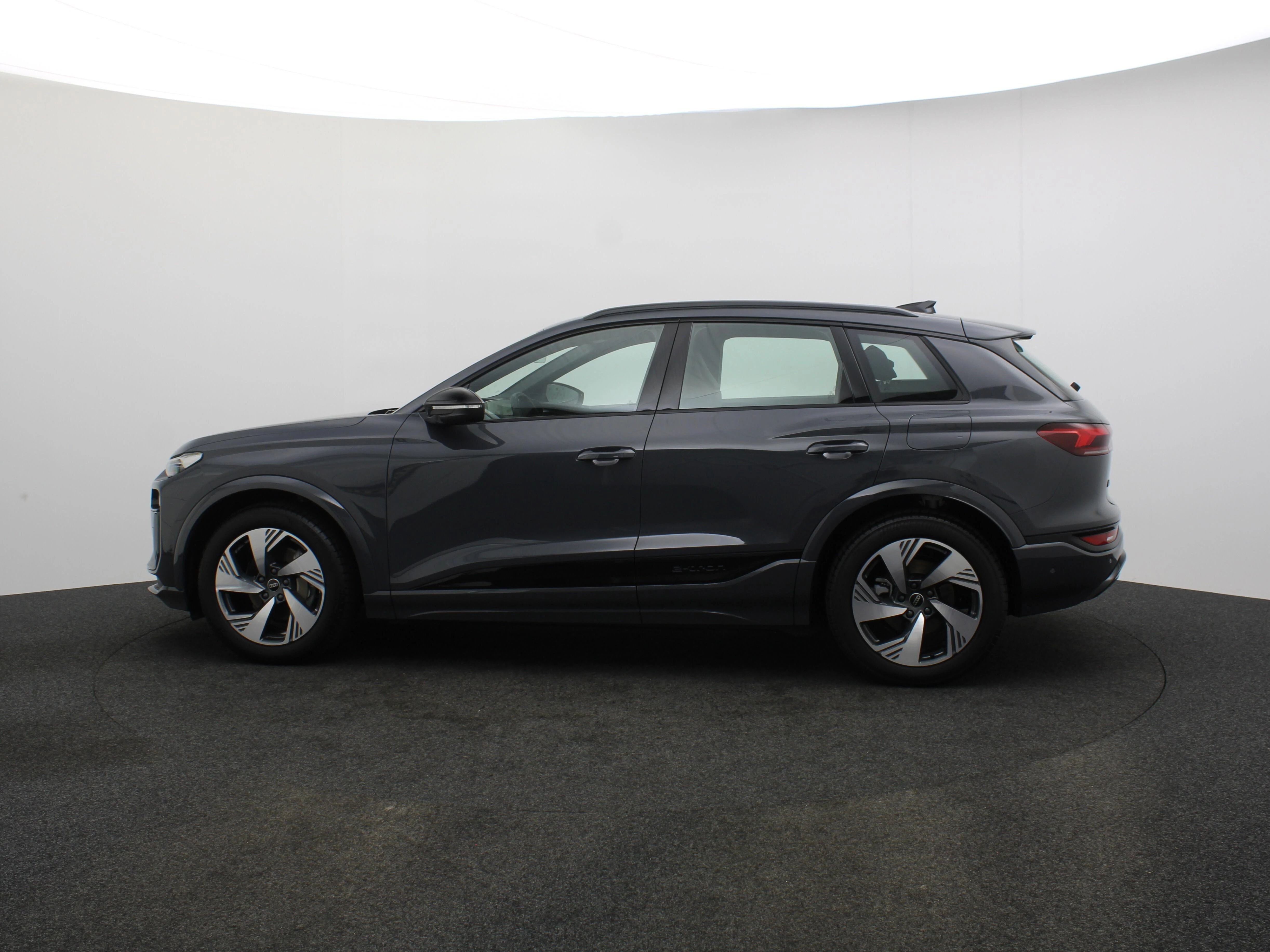 Hoofdafbeelding Audi Q6 e-tron