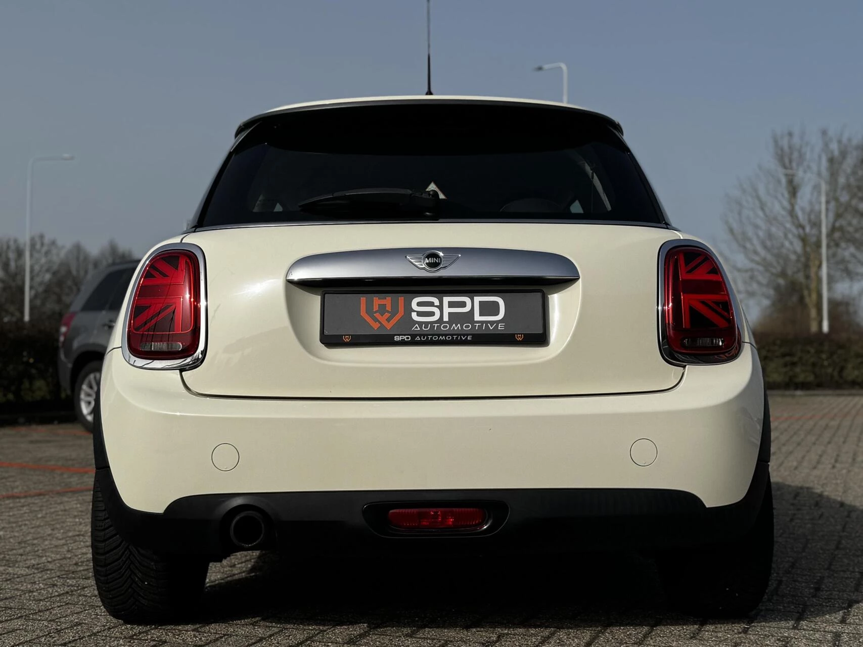 Hoofdafbeelding MINI One