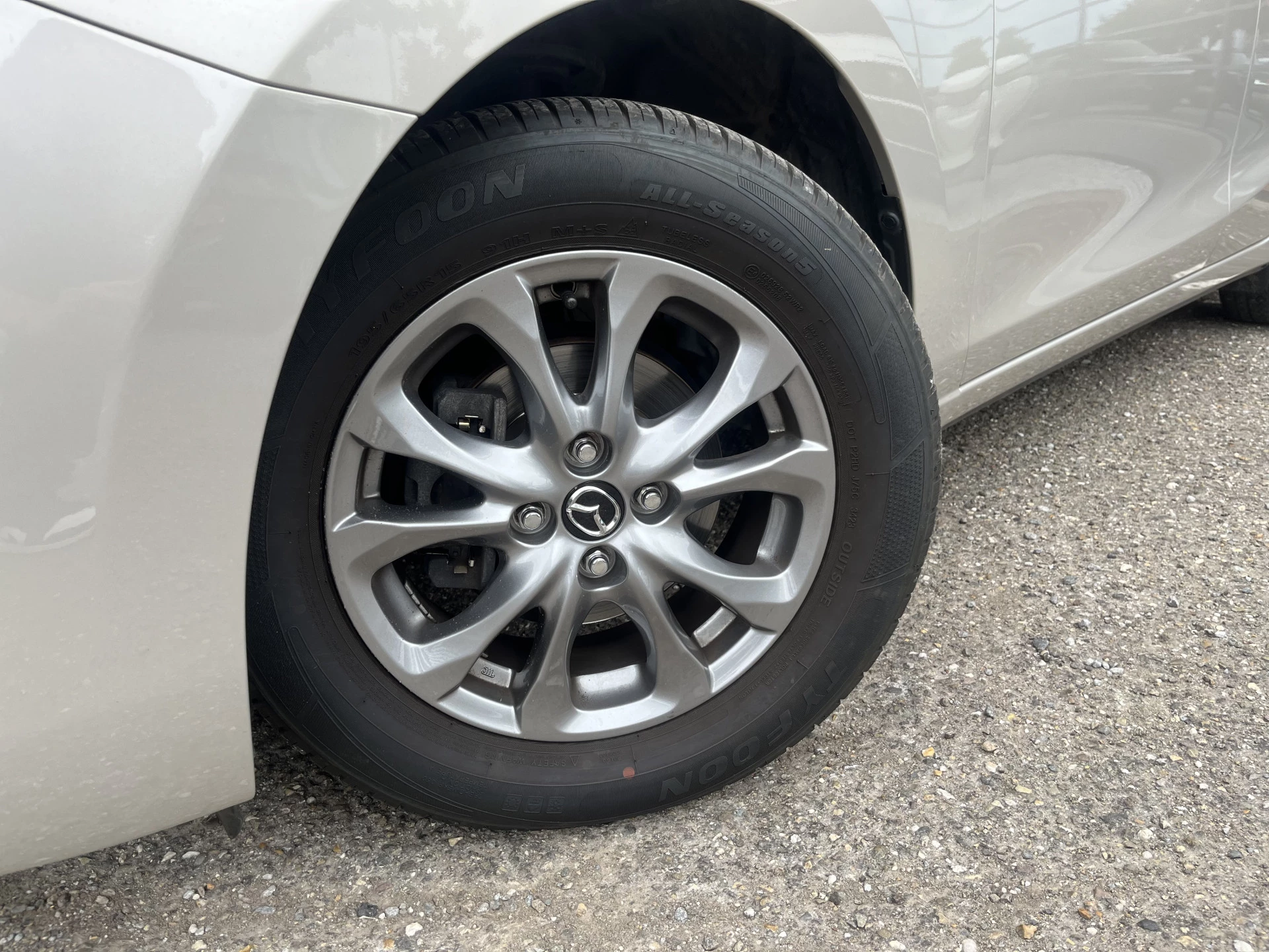 Hoofdafbeelding Mazda 2
