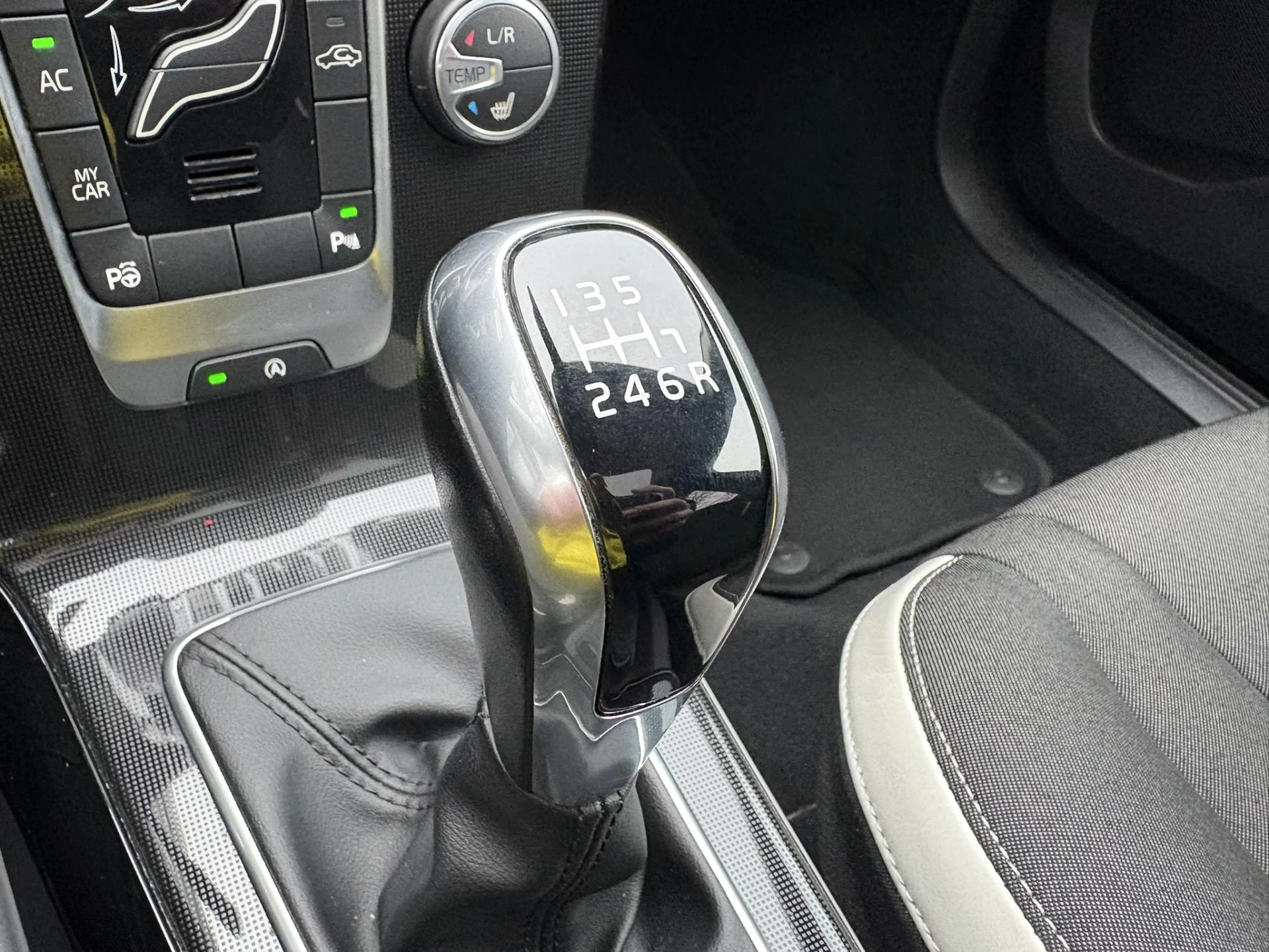 Hoofdafbeelding Volvo V40