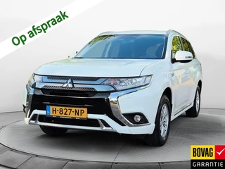 Mitsubishi Outlander 2.4 PHEV Pure (135 PK) 1e-Eig. & Dealer-Onderh. BOVAG-Garantie. NL-Auto. Trekhaak, Half-Leer, Navigatie/Apple-Carplay/Android-Auto, Cruisecontrol, Keyless-Entry/Start, Achteruitrijcamera, Parkeersensoren, Stoelverw Lm-Velgen-16Inch, Privacy-Glas